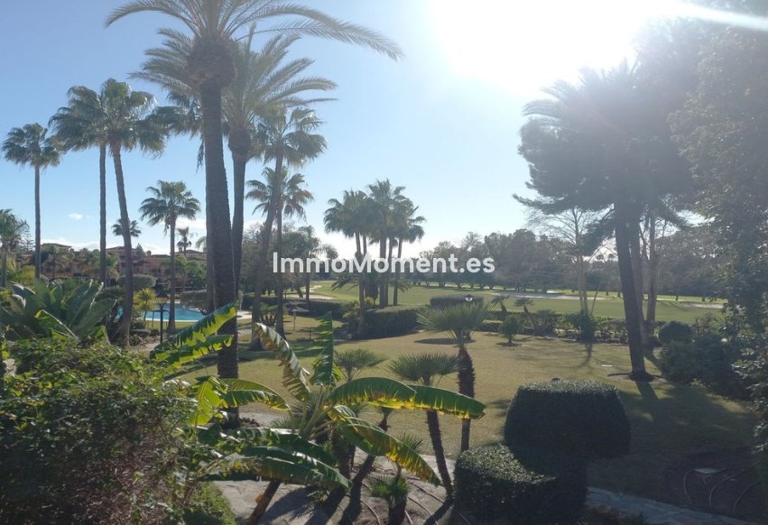 Resale - Townhouse - Marbella - Guadalmina Baja