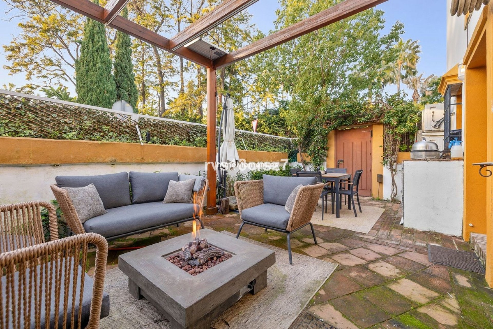 Resale - Townhouse - Marbella - Guadalmina Baja