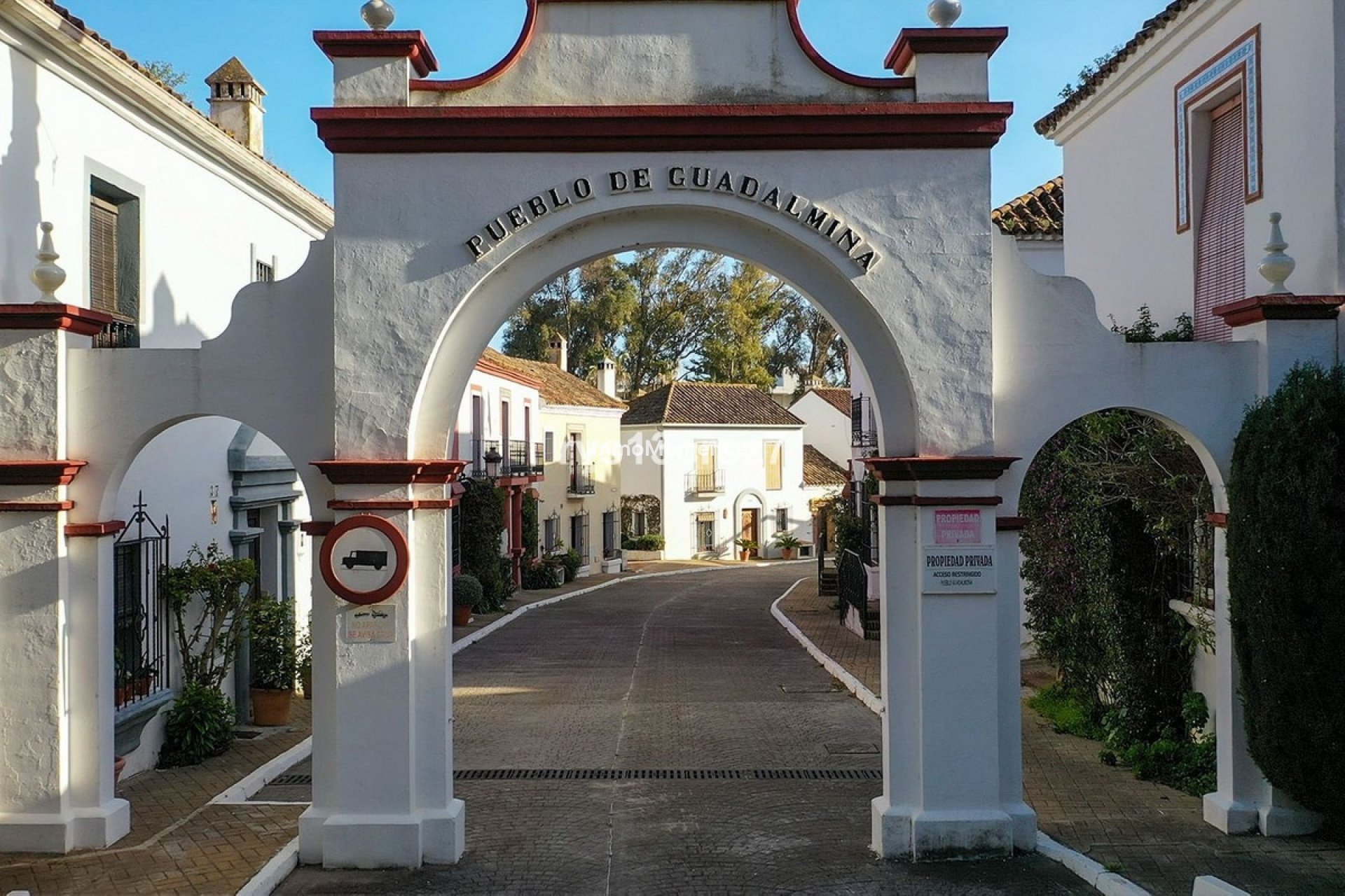 Resale - Townhouse - Marbella - Guadalmina Baja