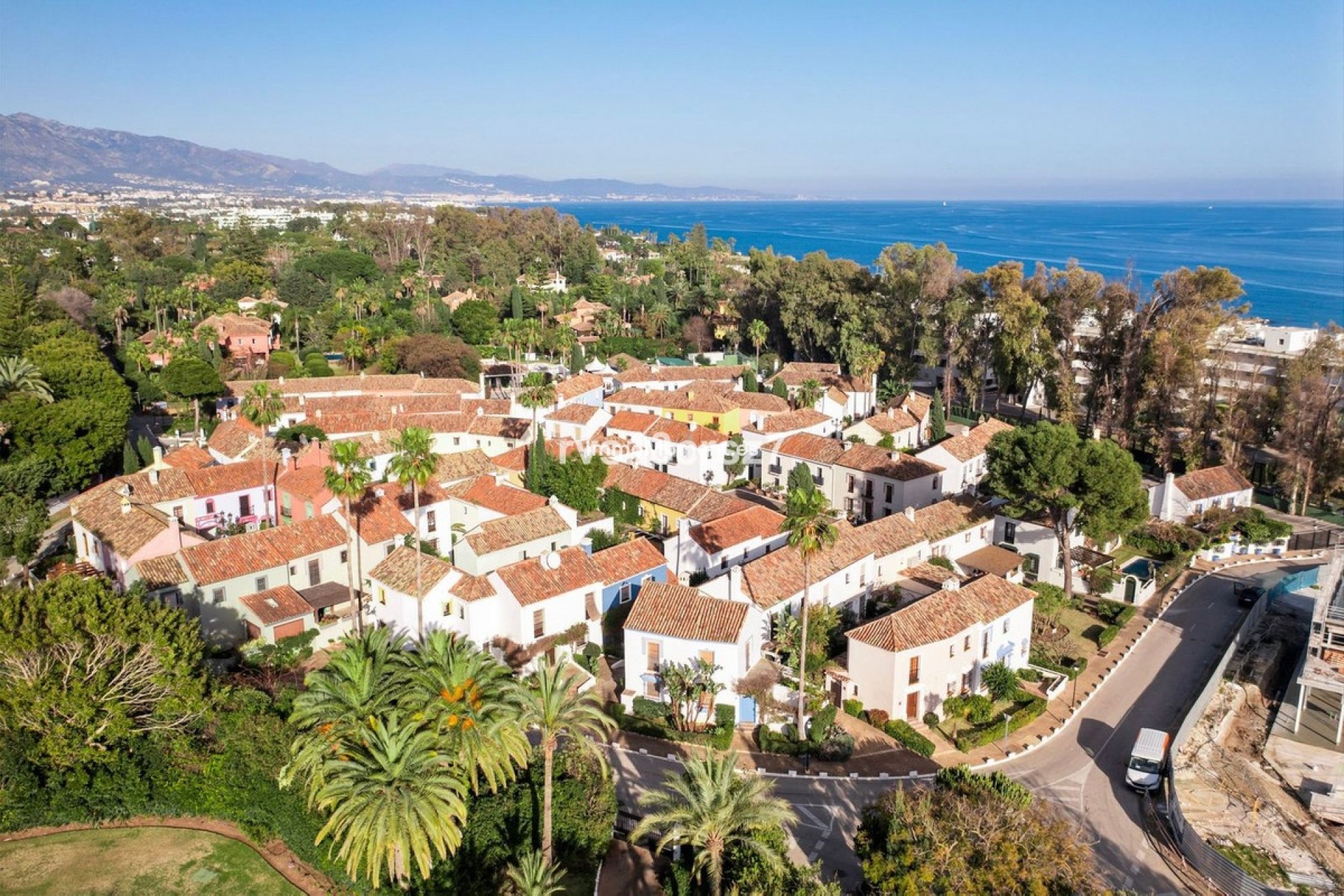 Resale - Townhouse - Marbella - Guadalmina Baja