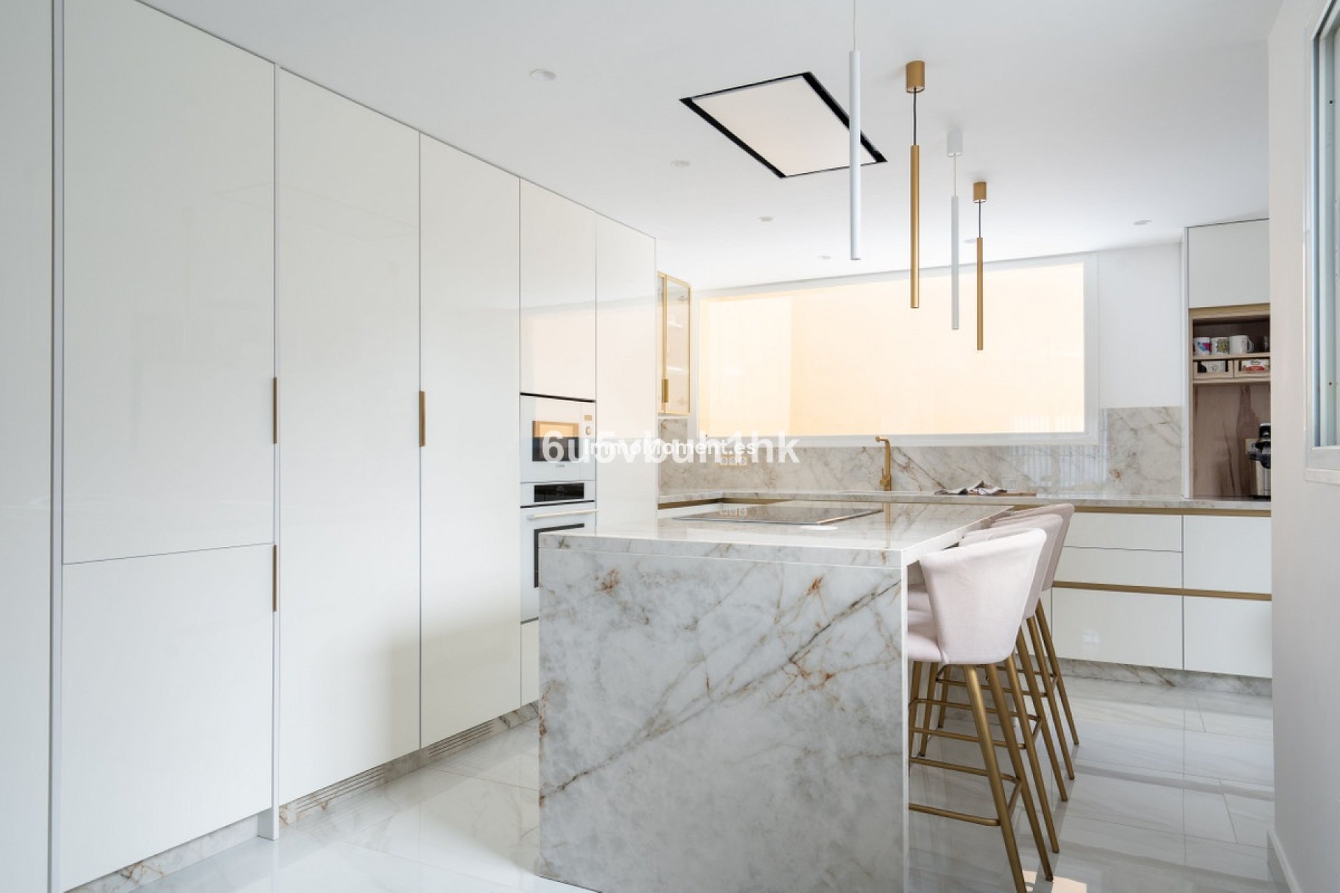 Resale - Townhouse - Marbella - La Mairena