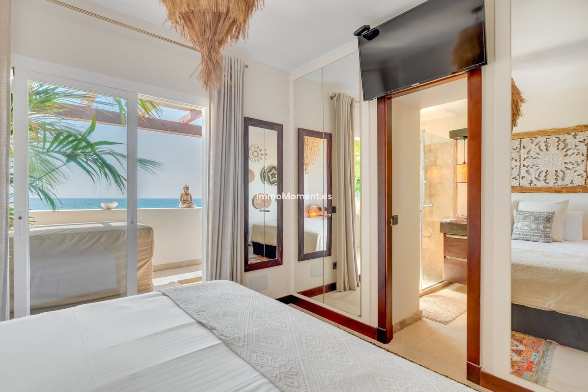 Resale - Townhouse - Marbella - Las Chapas