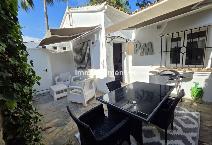 Resale - Townhouse - Marbella - Las Chapas