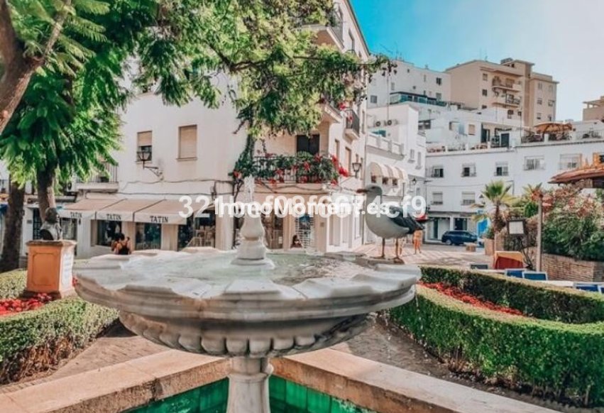 Resale - Townhouse - Marbella - Marbella Centro