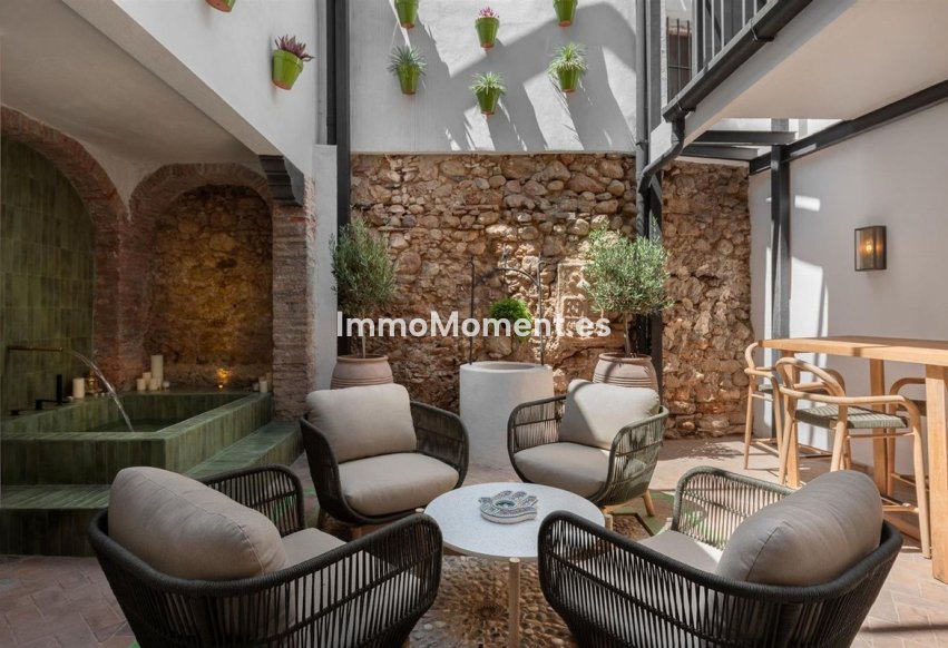 Resale - Townhouse - Marbella - Marbella Centro