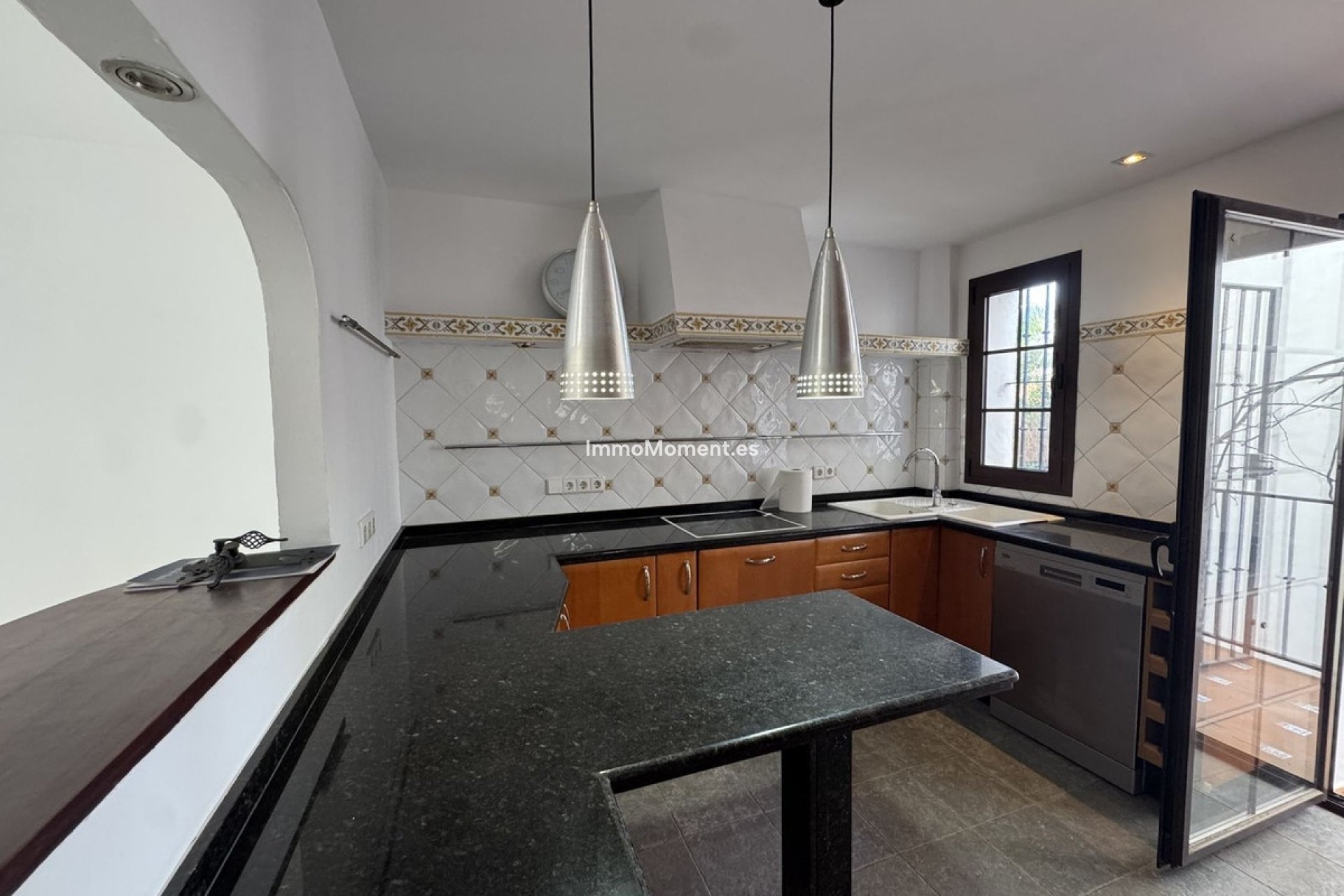 Resale - Townhouse - Marbella - Marbella Centro