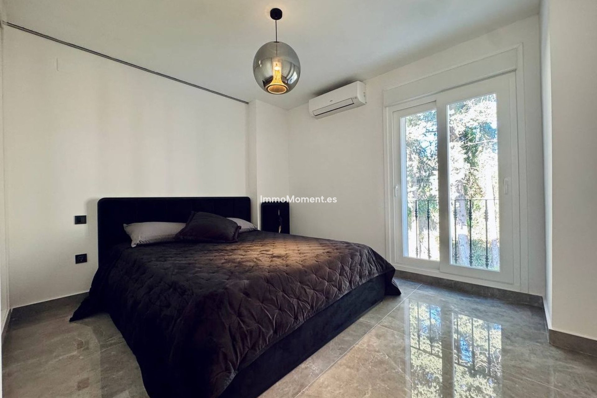 Resale - Townhouse - Marbella - Marbella Centro