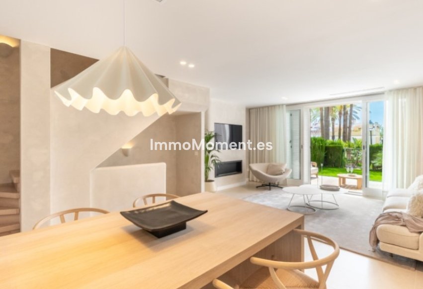 Resale - Townhouse - Marbella - Marbella Centro