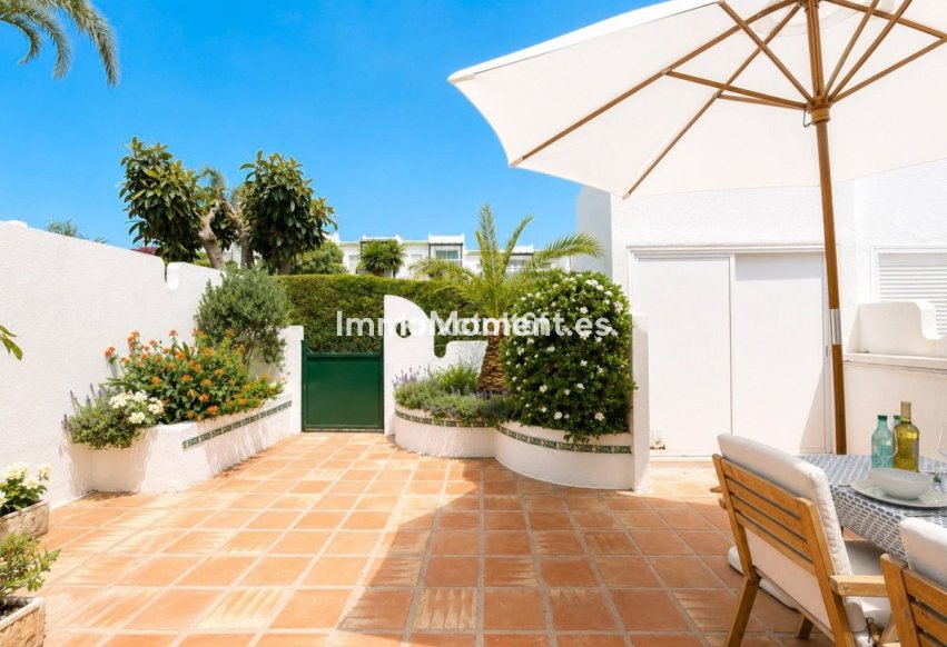 Resale - Townhouse - Marbella - Marbella Centro