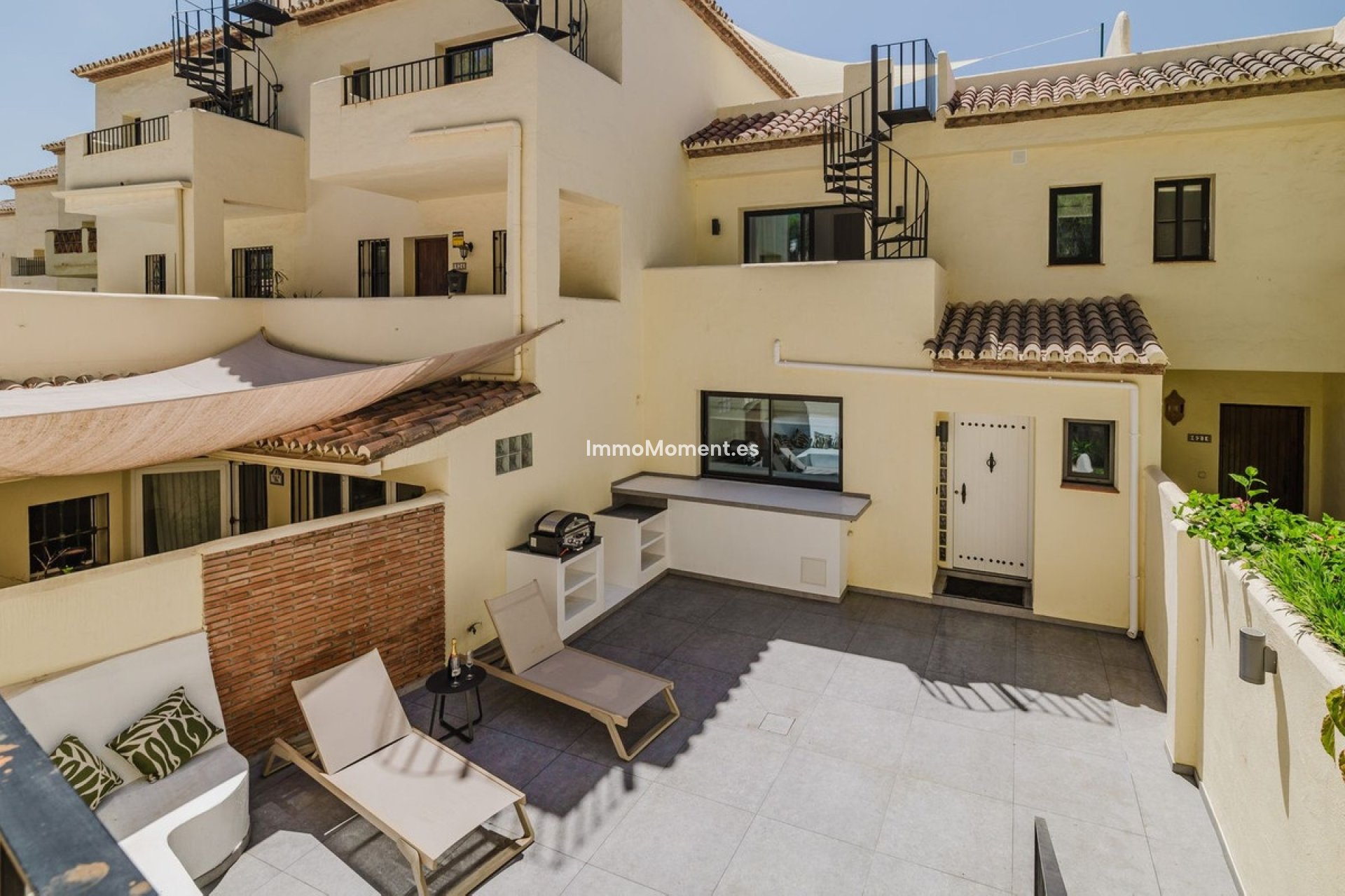 Resale - Townhouse - Marbella - Nueva Andalucía