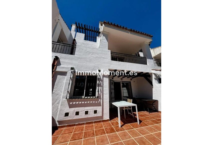Resale - Townhouse - Marbella - Nueva Andalucía