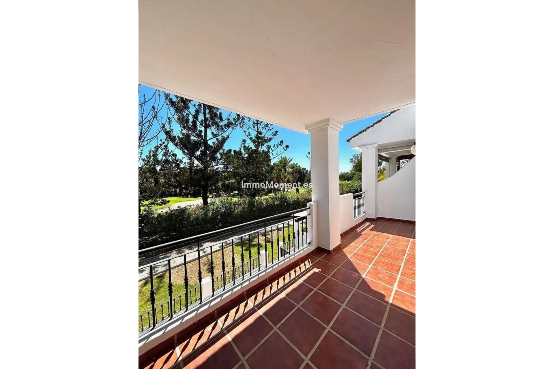 Resale - Townhouse - Marbella - Nueva Andalucía