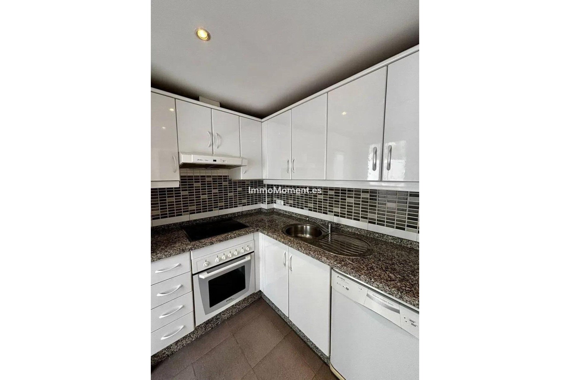 Resale - Townhouse - Marbella - Nueva Andalucía