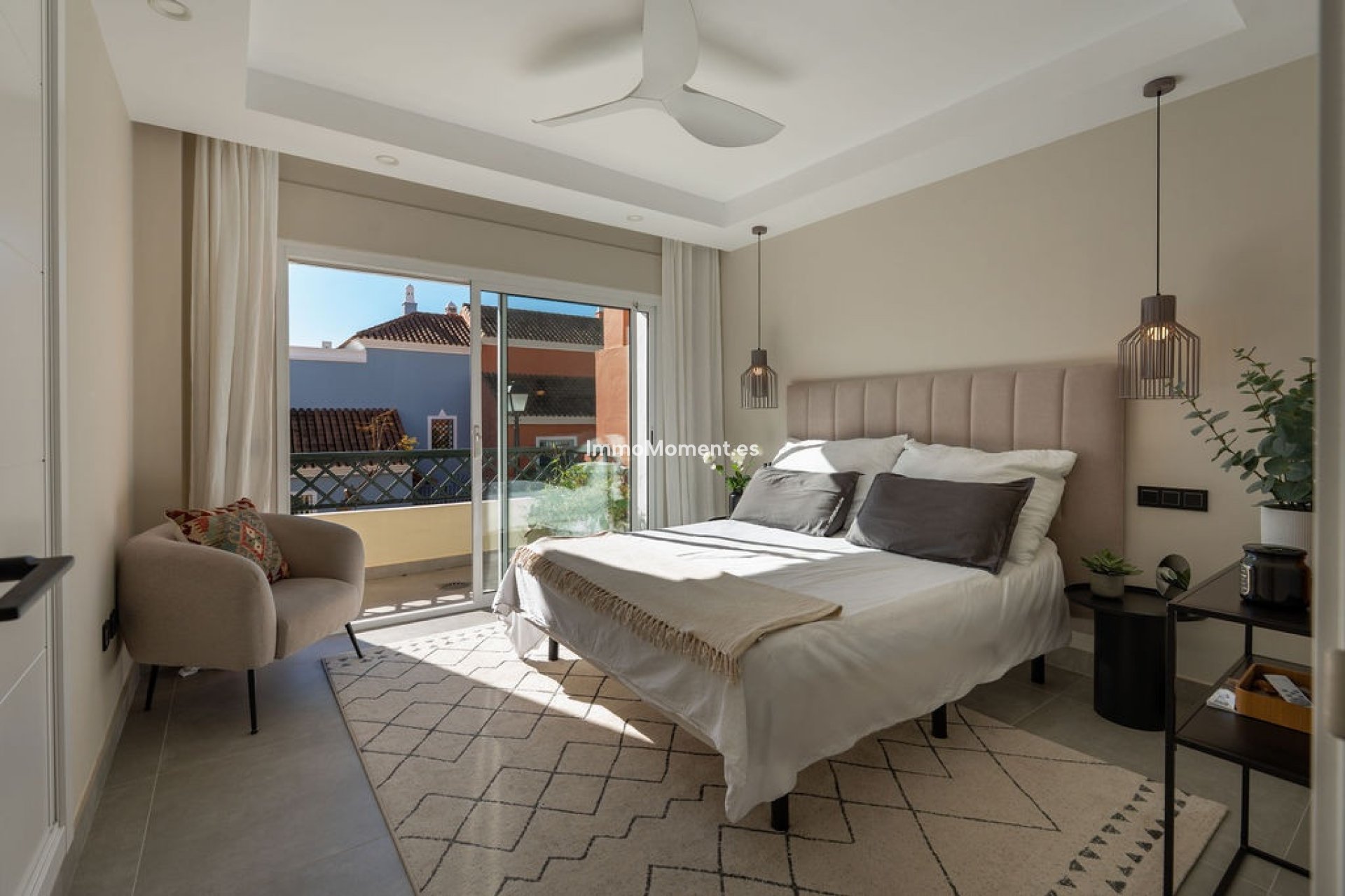 Resale - Townhouse - Marbella - Nueva Andalucía