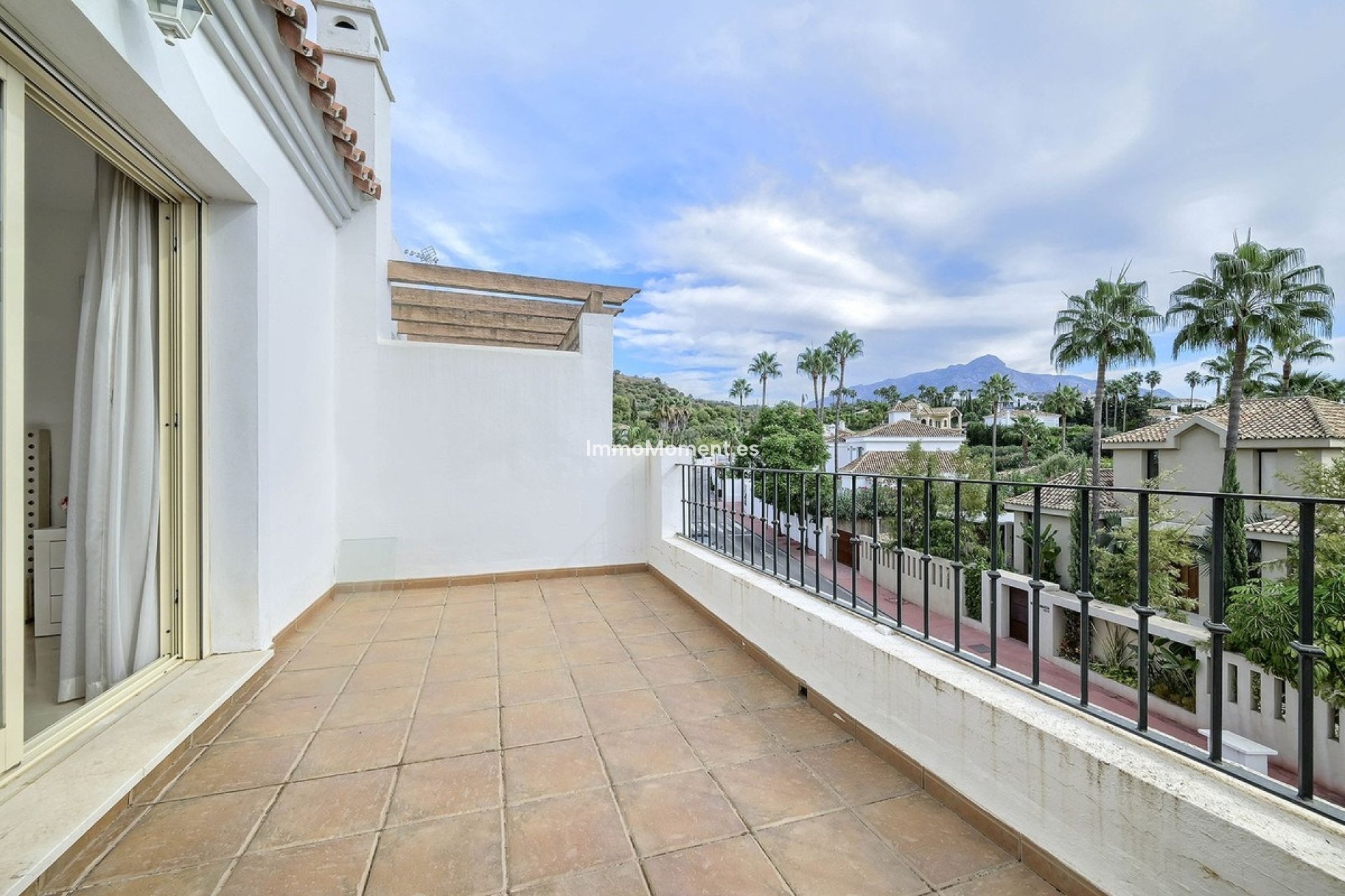 Resale - Townhouse - Marbella - Nueva Andalucía