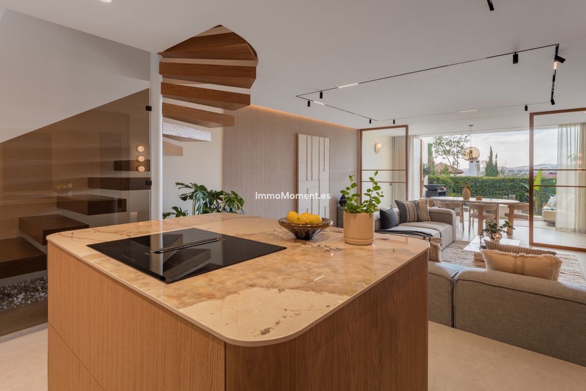 Resale - Townhouse - Marbella - Nueva Andalucía