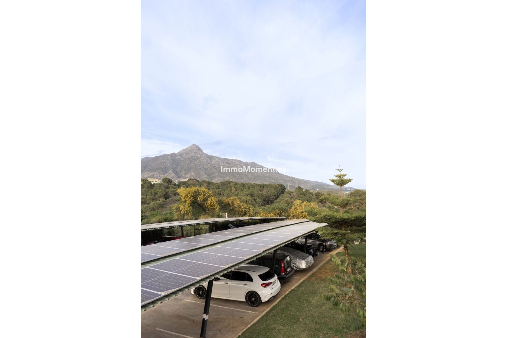 Resale - Townhouse - Marbella - Nueva Andalucía