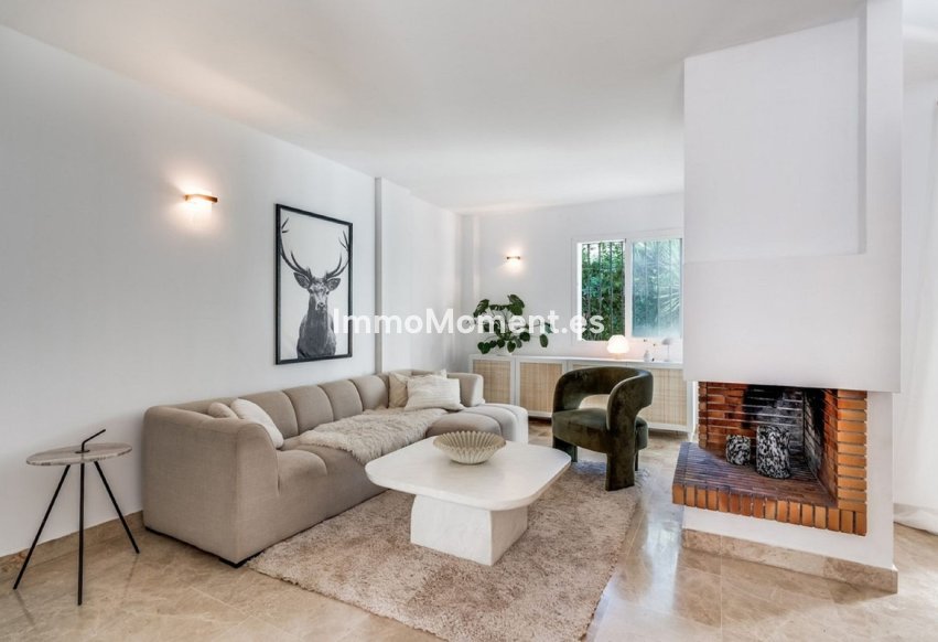 Resale - Townhouse - Marbella - Nueva Andalucía