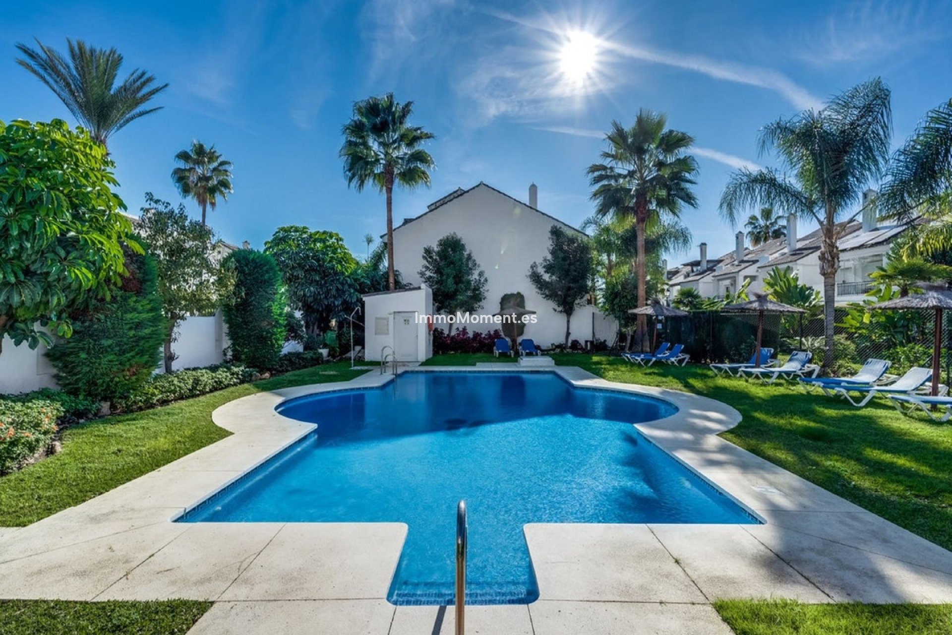 Resale - Townhouse - Marbella - Nueva Andalucía