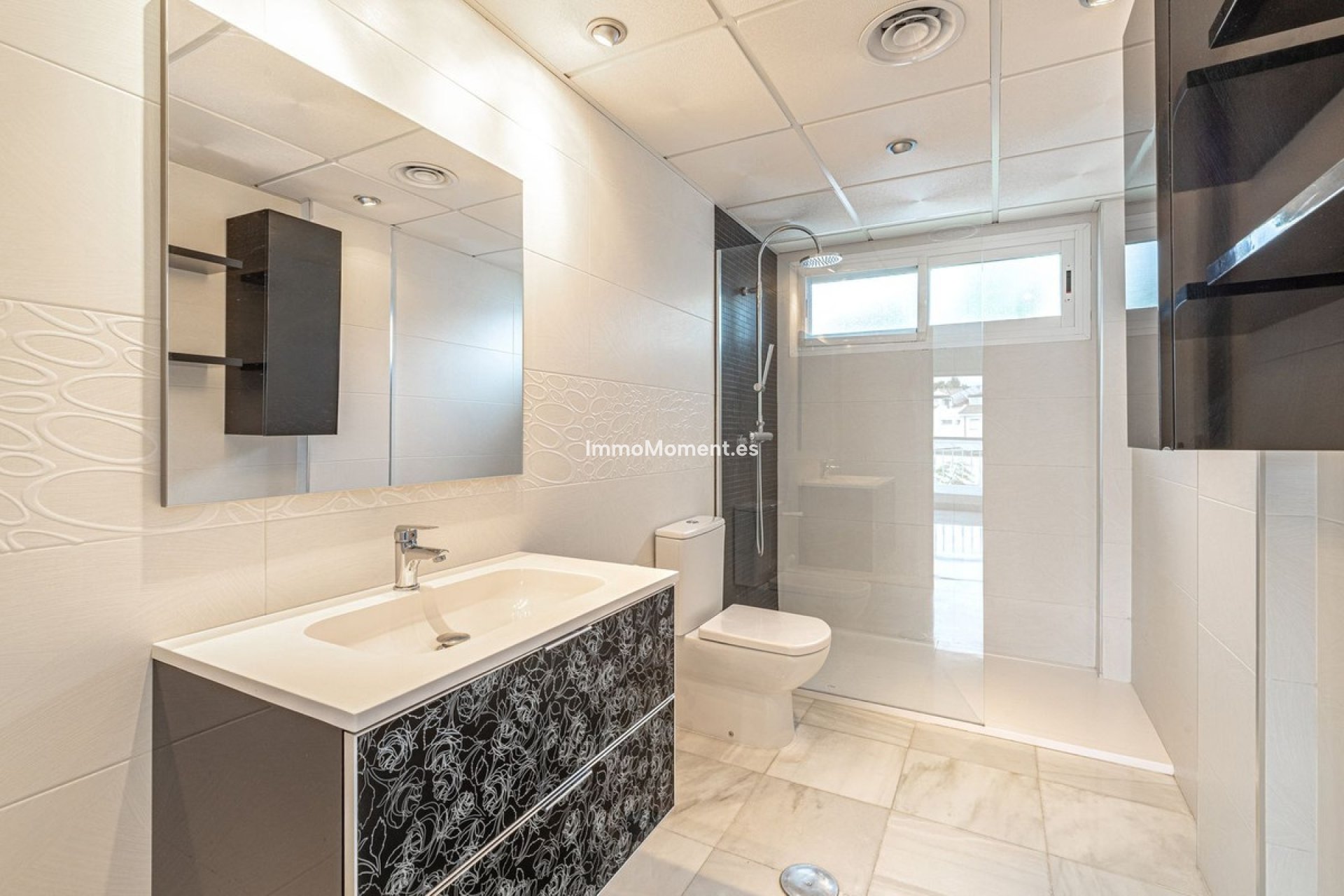 Resale - Townhouse - Marbella - Nueva Andalucía