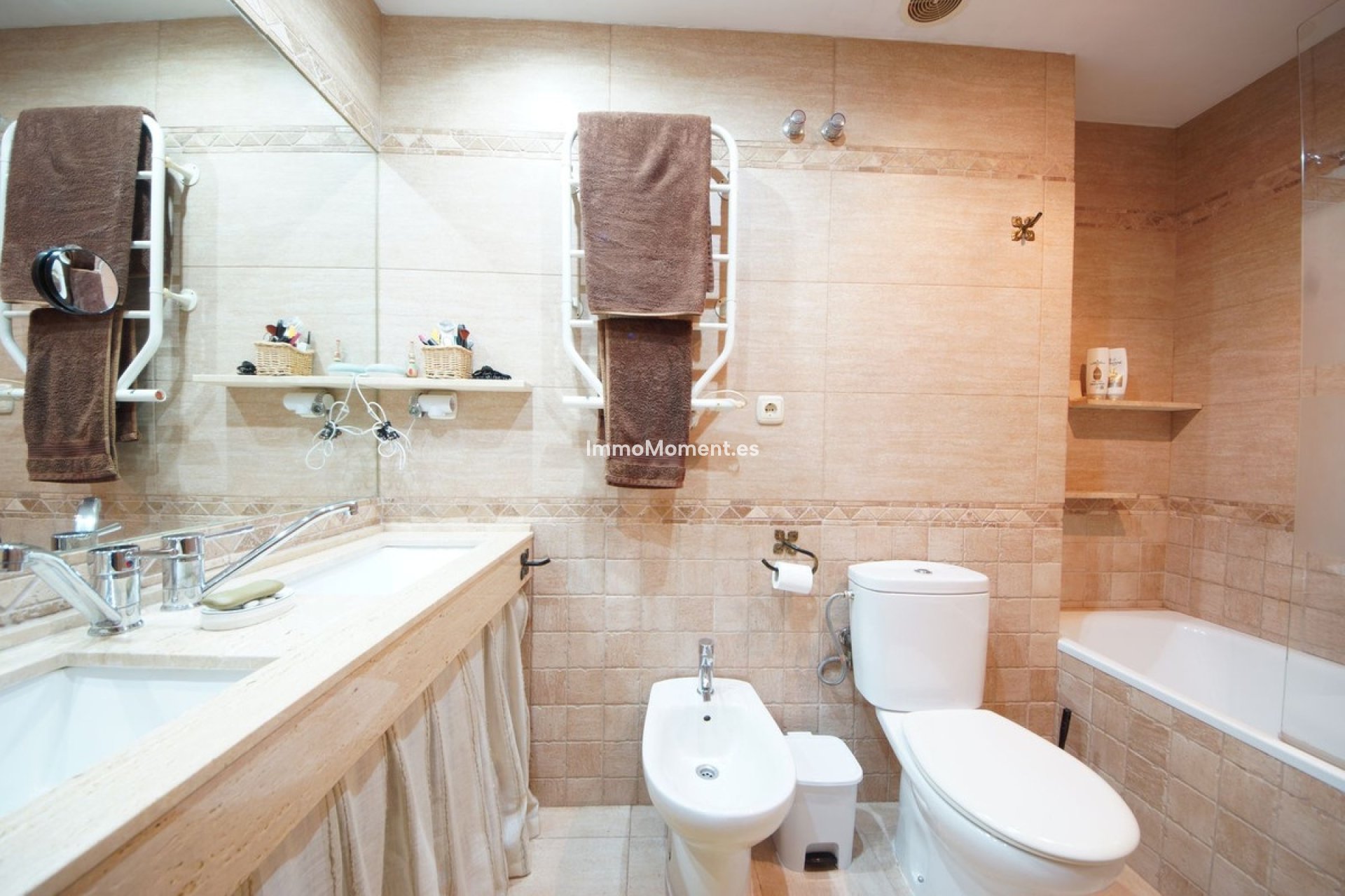 Resale - Townhouse - Marbella - Nueva Andalucía