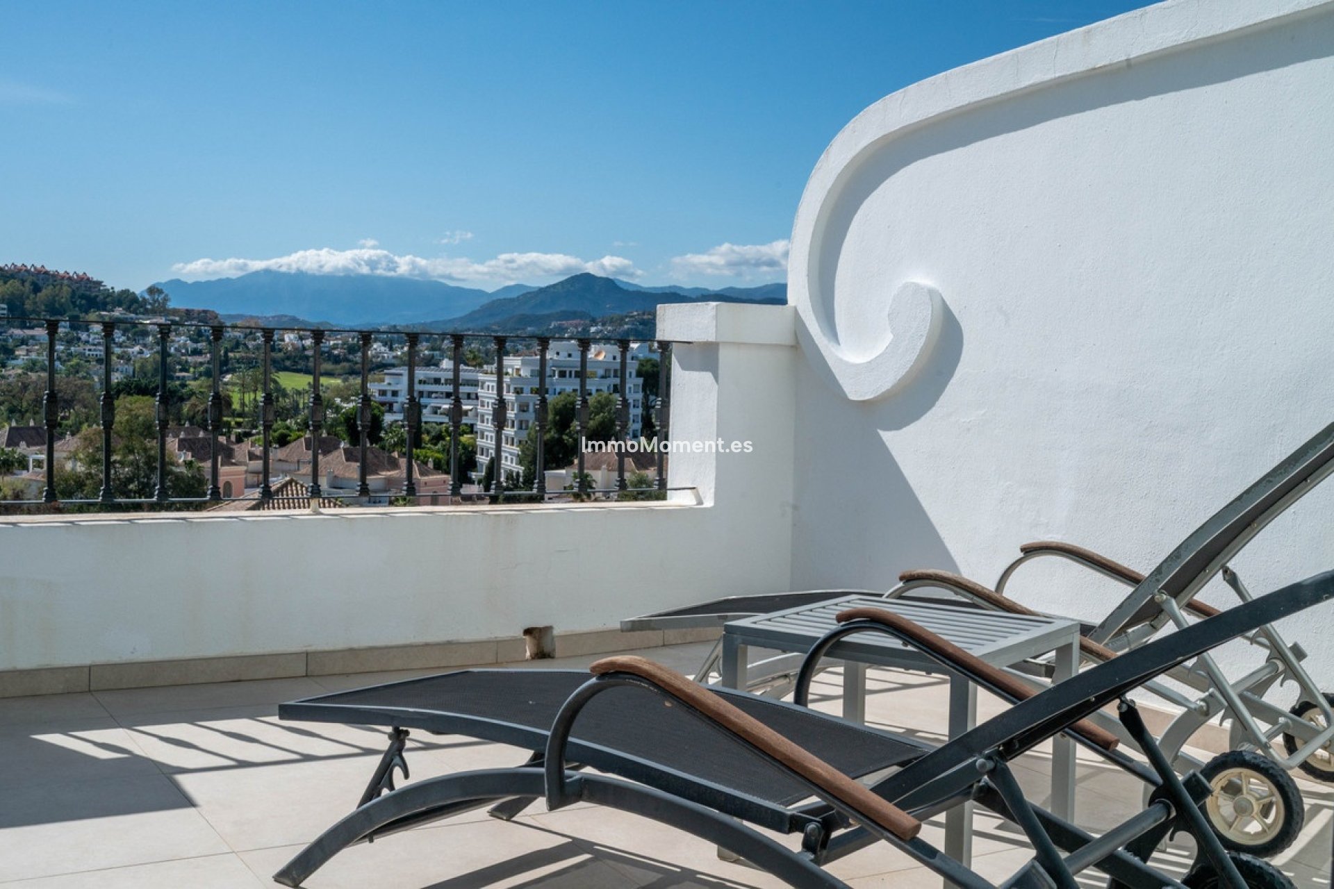 Resale - Townhouse - Marbella - Nueva Andalucía