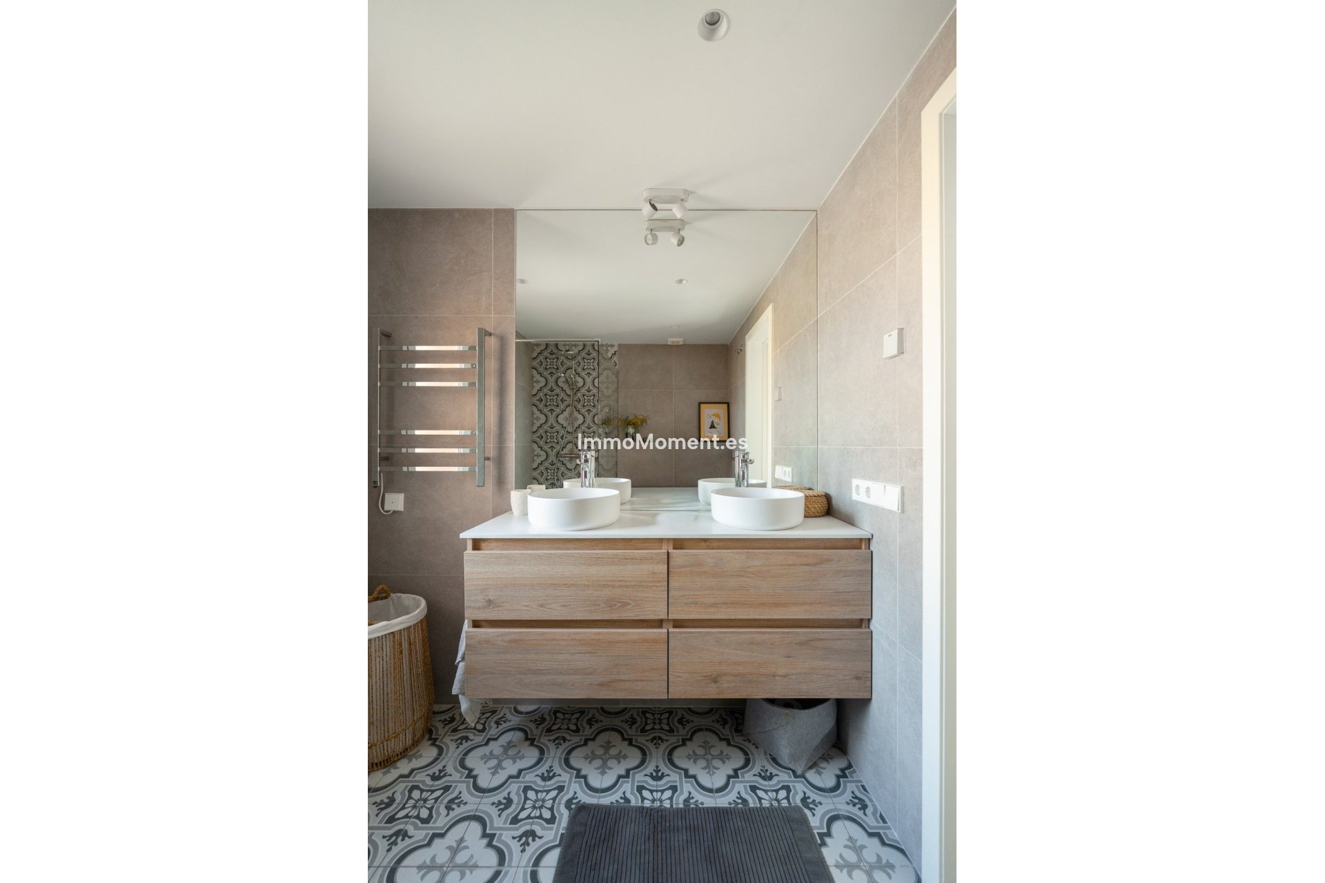 Resale - Townhouse - Marbella - Nueva Andalucía