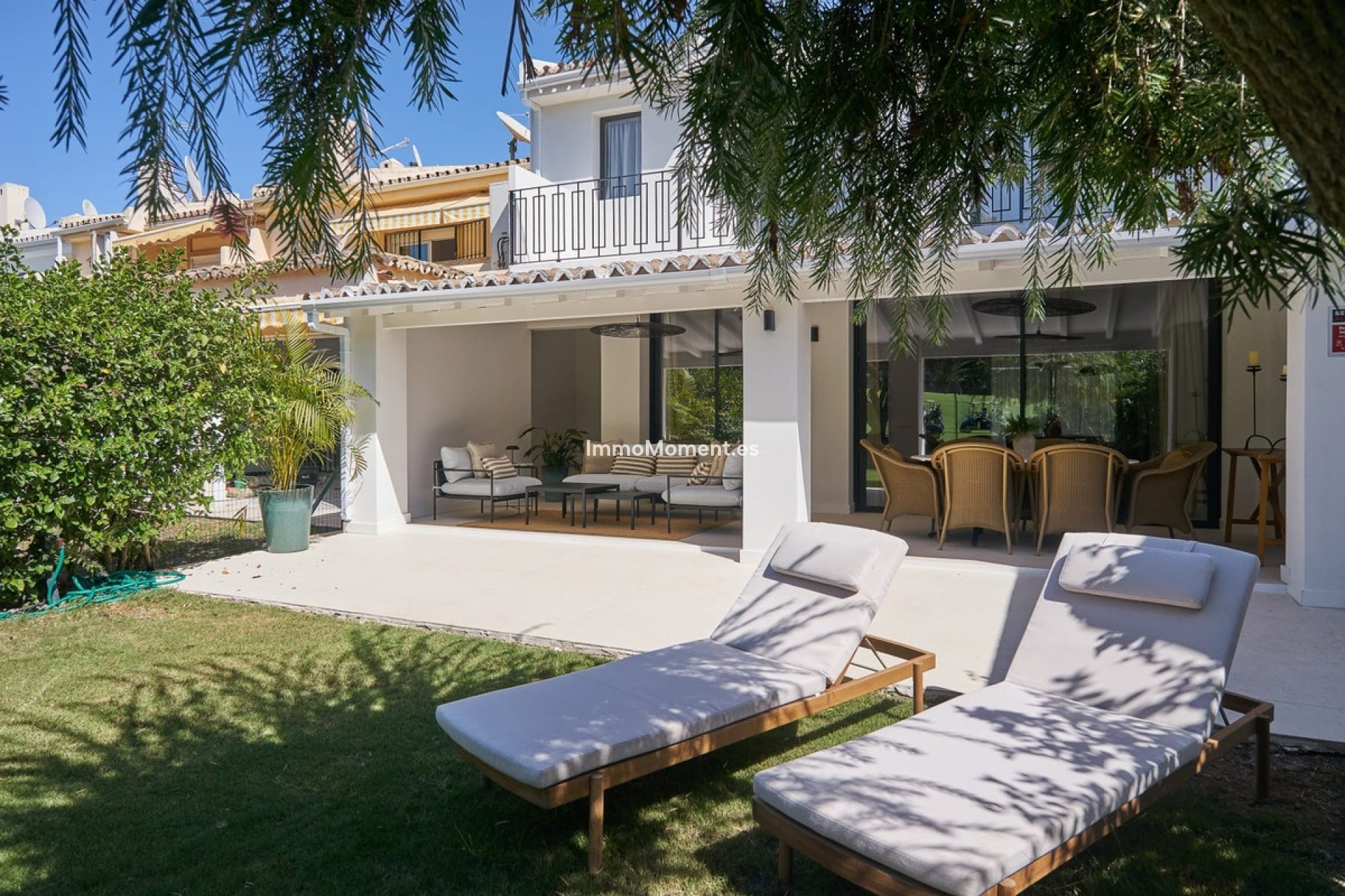 Resale - Townhouse - Marbella - Nueva Andalucía