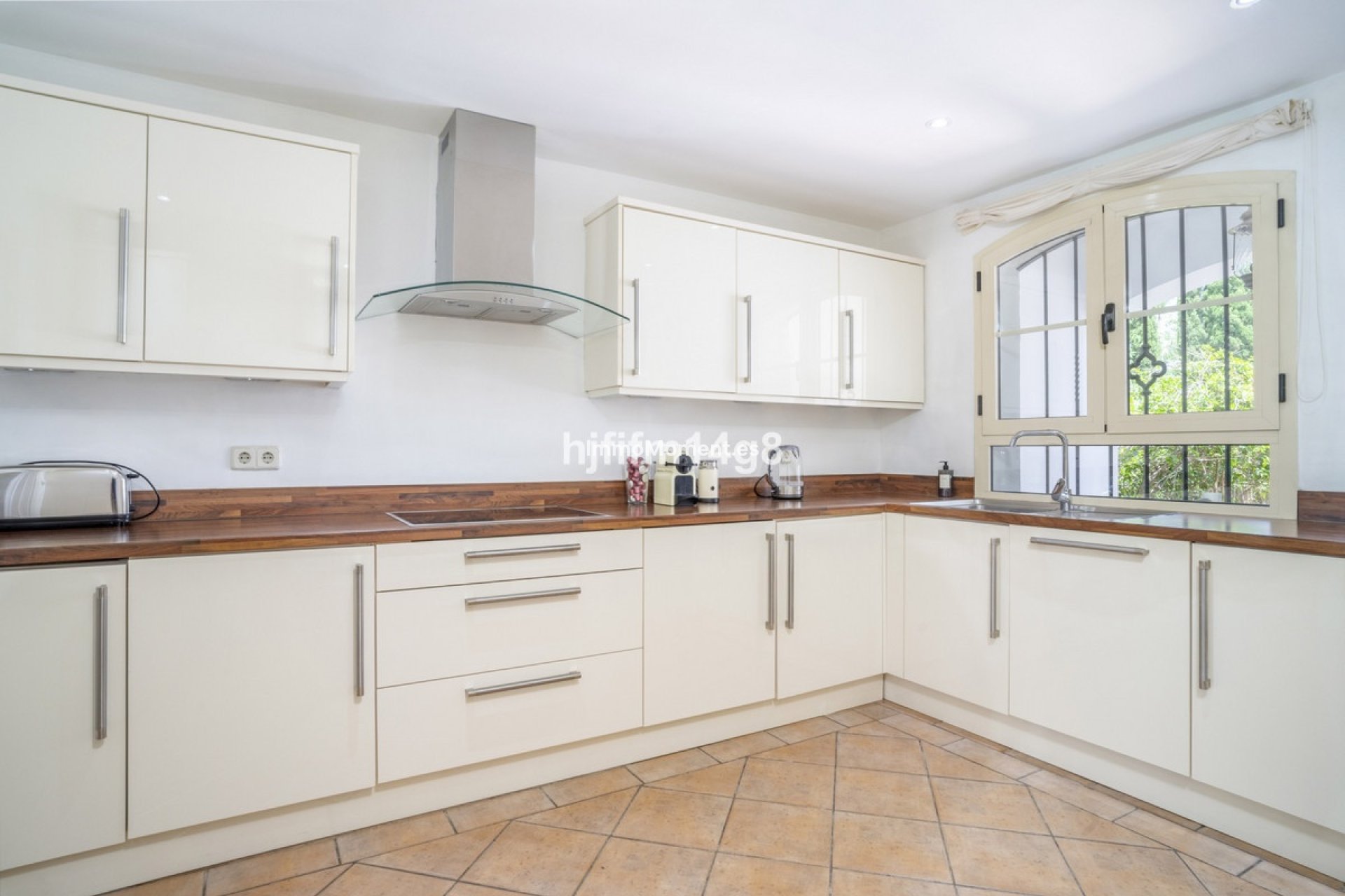 Resale - Townhouse - Marbella - Nueva Andalucía