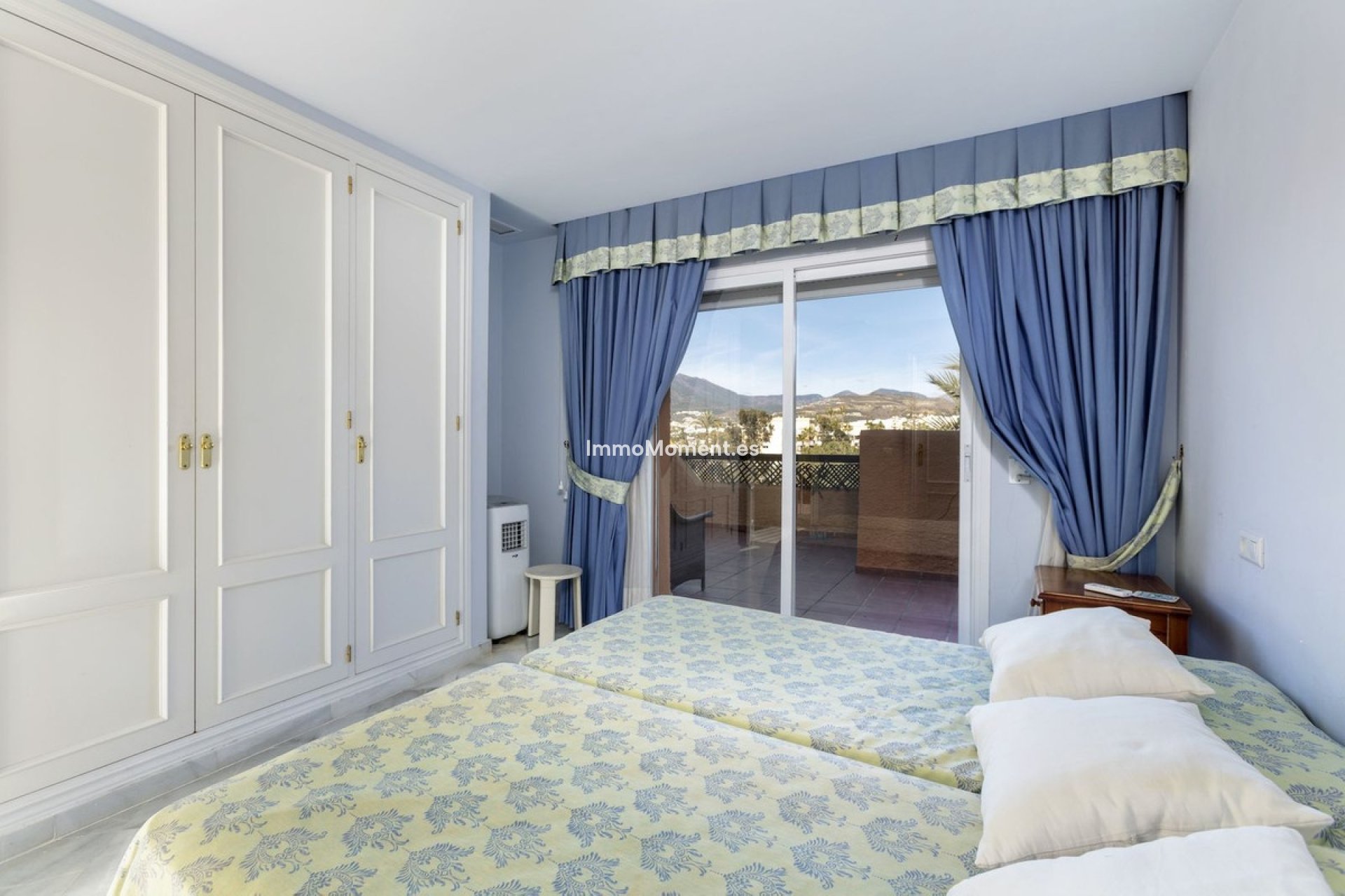 Resale - Townhouse - Marbella - Nueva Andalucía