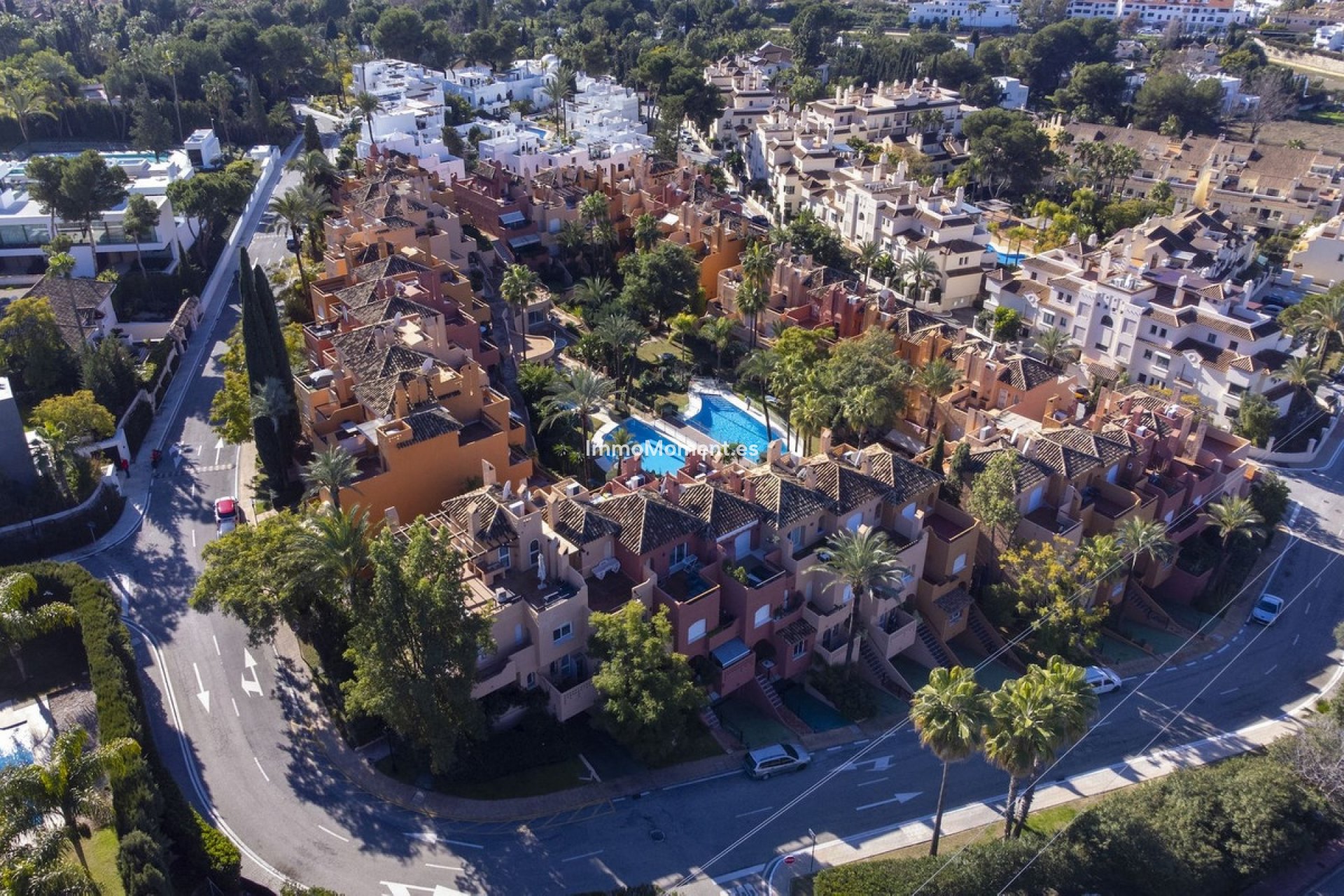 Resale - Townhouse - Marbella - Nueva Andalucía