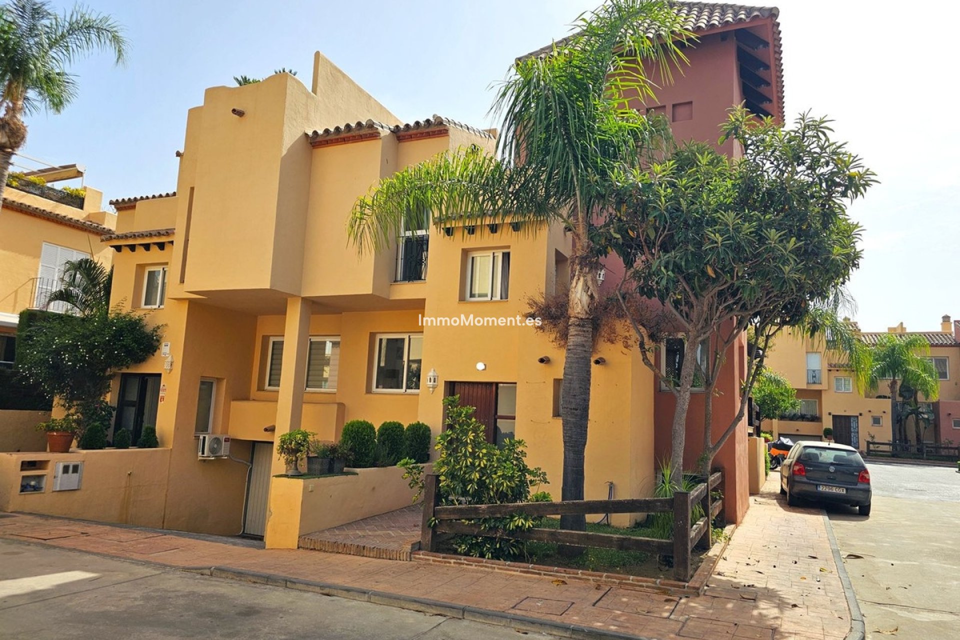 Resale - Townhouse - Marbella - Nueva Andalucía