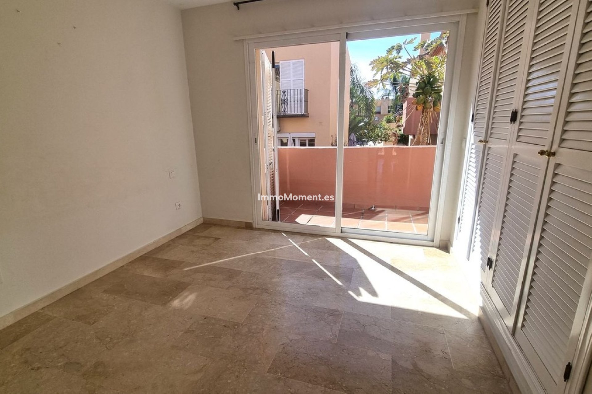 Resale - Townhouse - Marbella - Nueva Andalucía