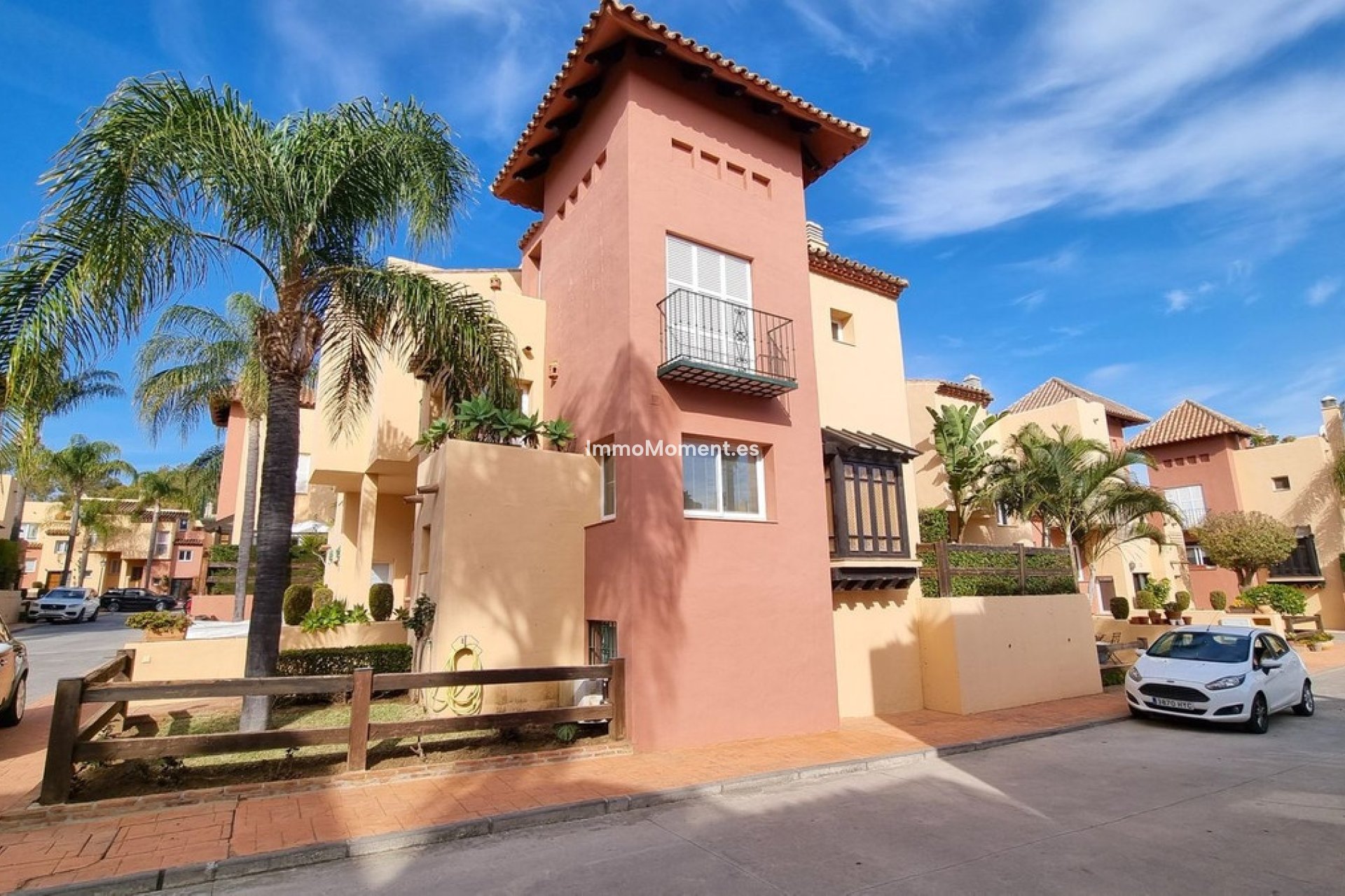 Resale - Townhouse - Marbella - Nueva Andalucía