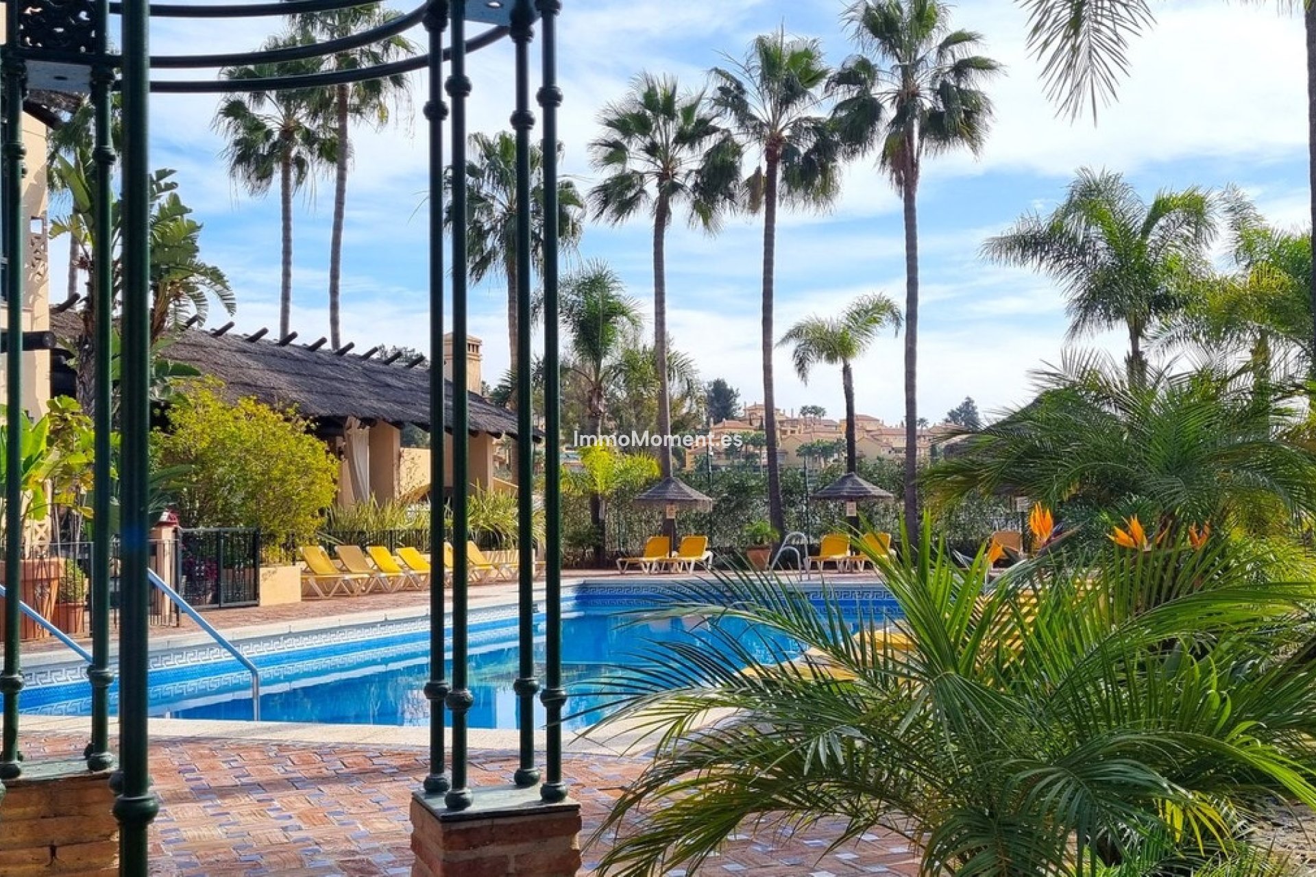 Resale - Townhouse - Marbella - Nueva Andalucía