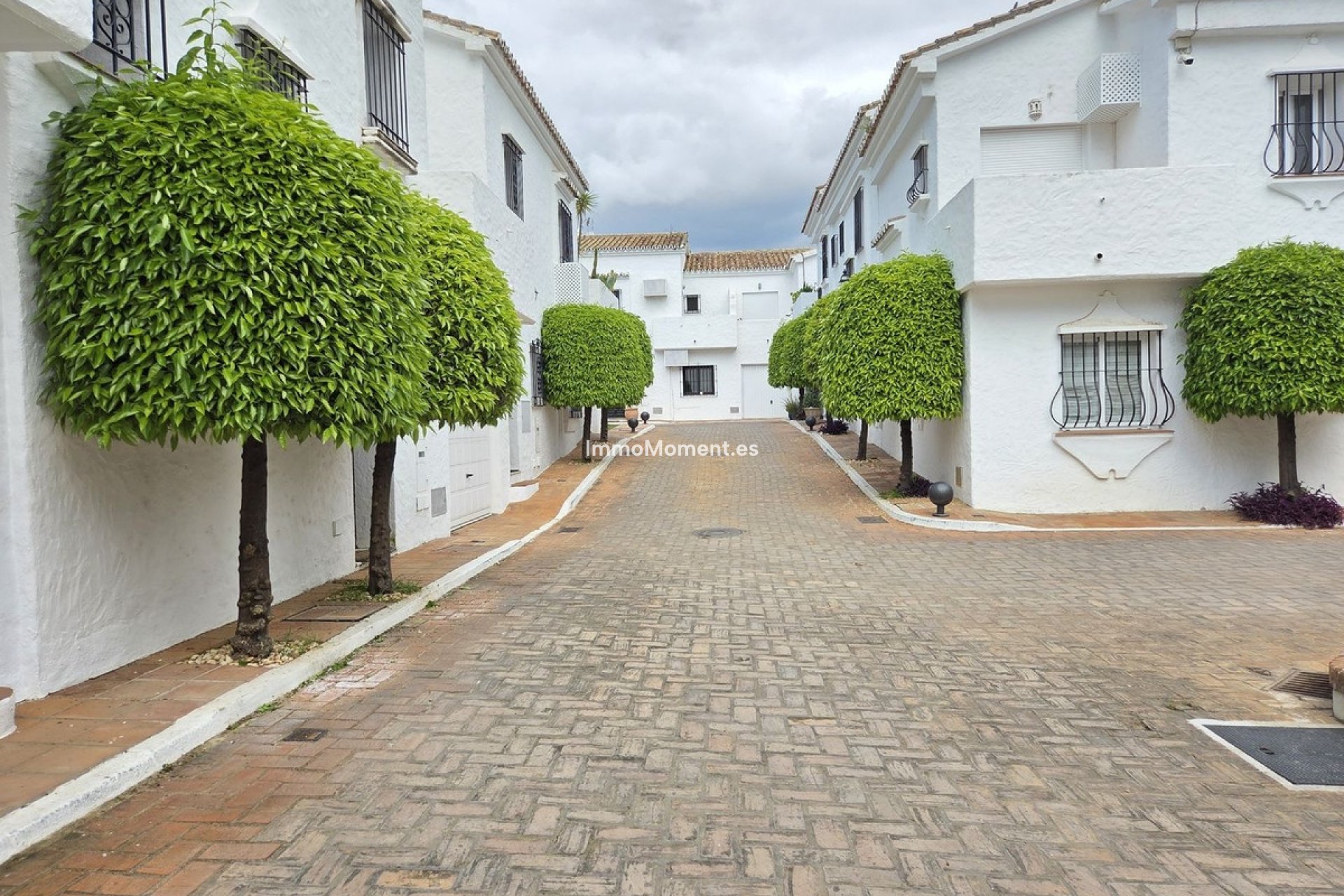Resale - Townhouse - Marbella - Nueva Andalucía
