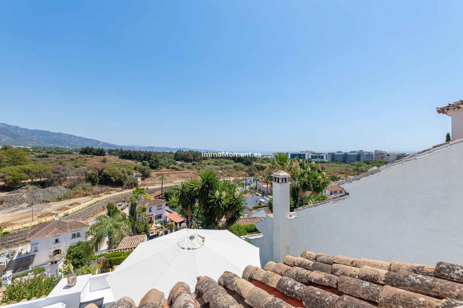 Resale - Townhouse - Marbella - Nueva Andalucía