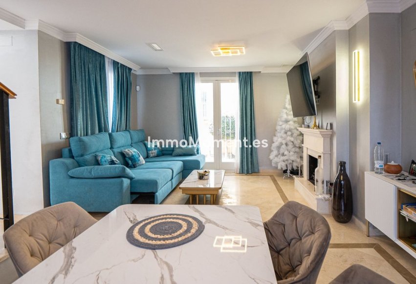 Resale - Townhouse - Marbella - Nueva Andalucía