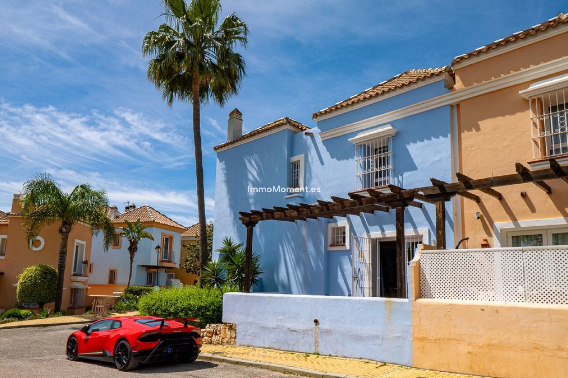 Resale - Townhouse - Marbella - Nueva Andalucía