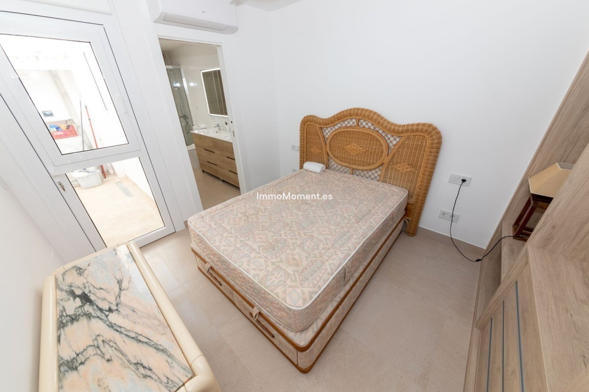 Resale - Townhouse - Marbella - Nueva Andalucía