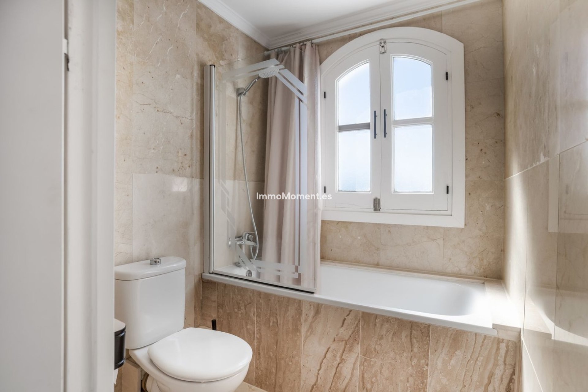 Resale - Townhouse - Marbella - Nueva Andalucía