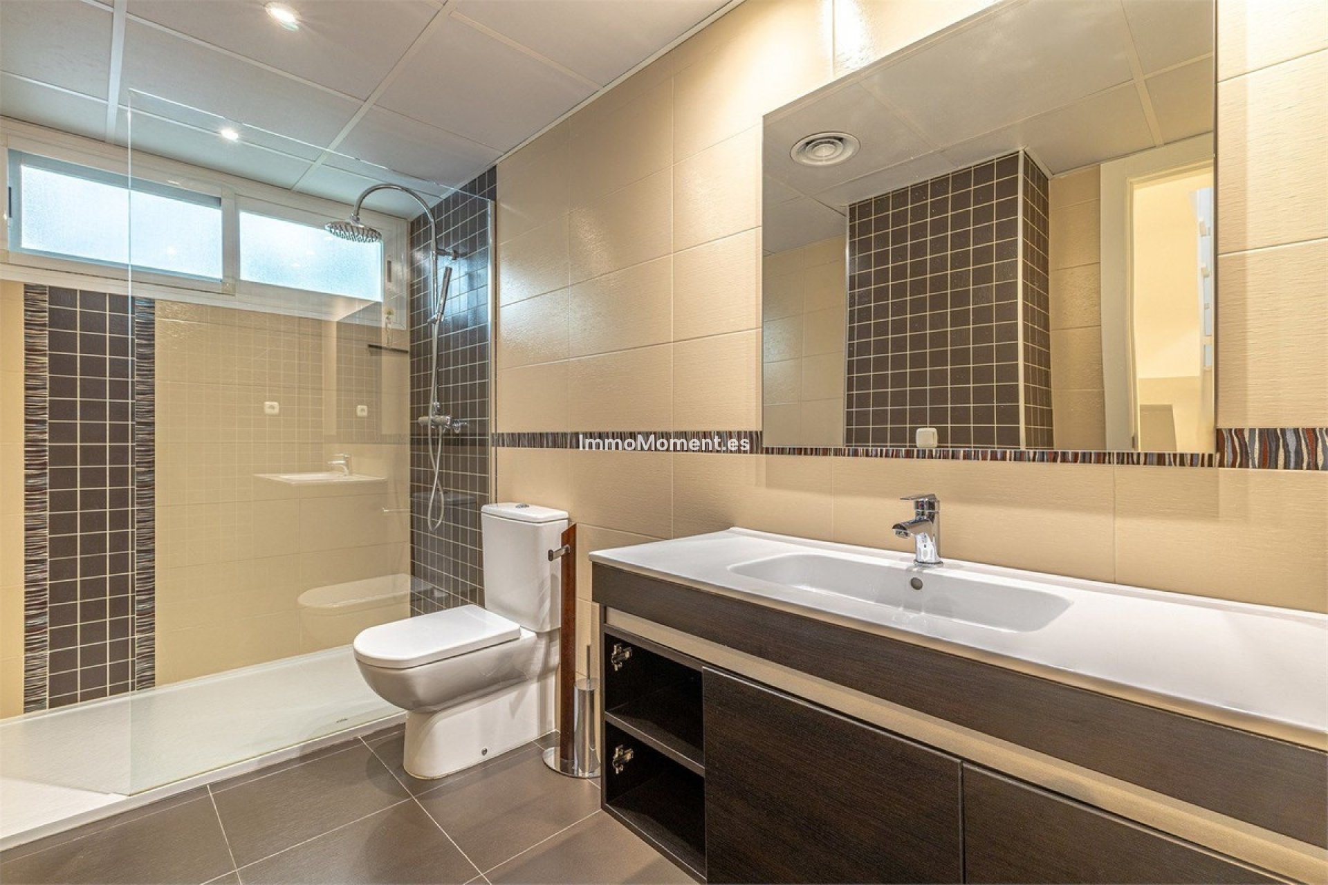 Resale - Townhouse - Marbella - Nueva Andalucía