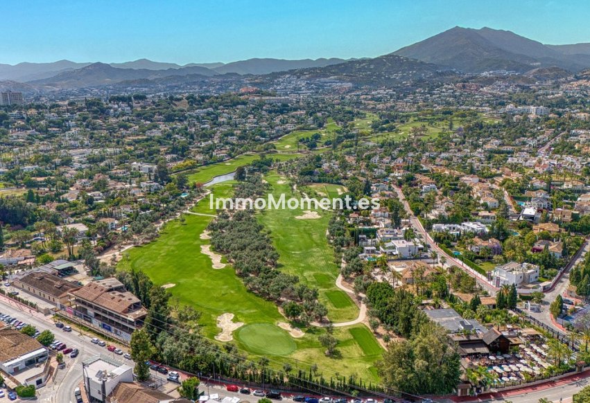 Resale - Townhouse - Marbella - Nueva Andalucía