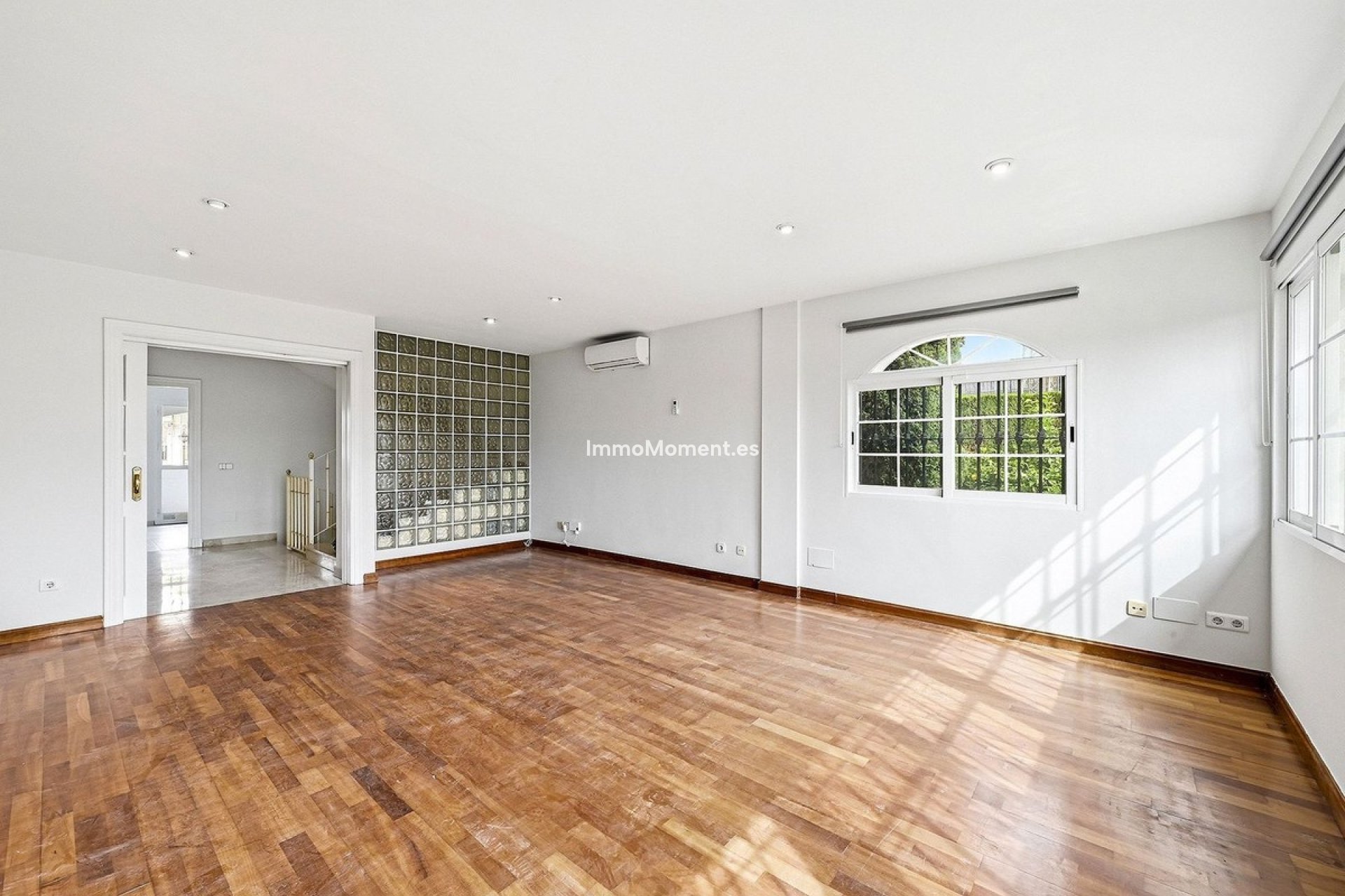 Resale - Townhouse - Marbella - Nueva Andalucía
