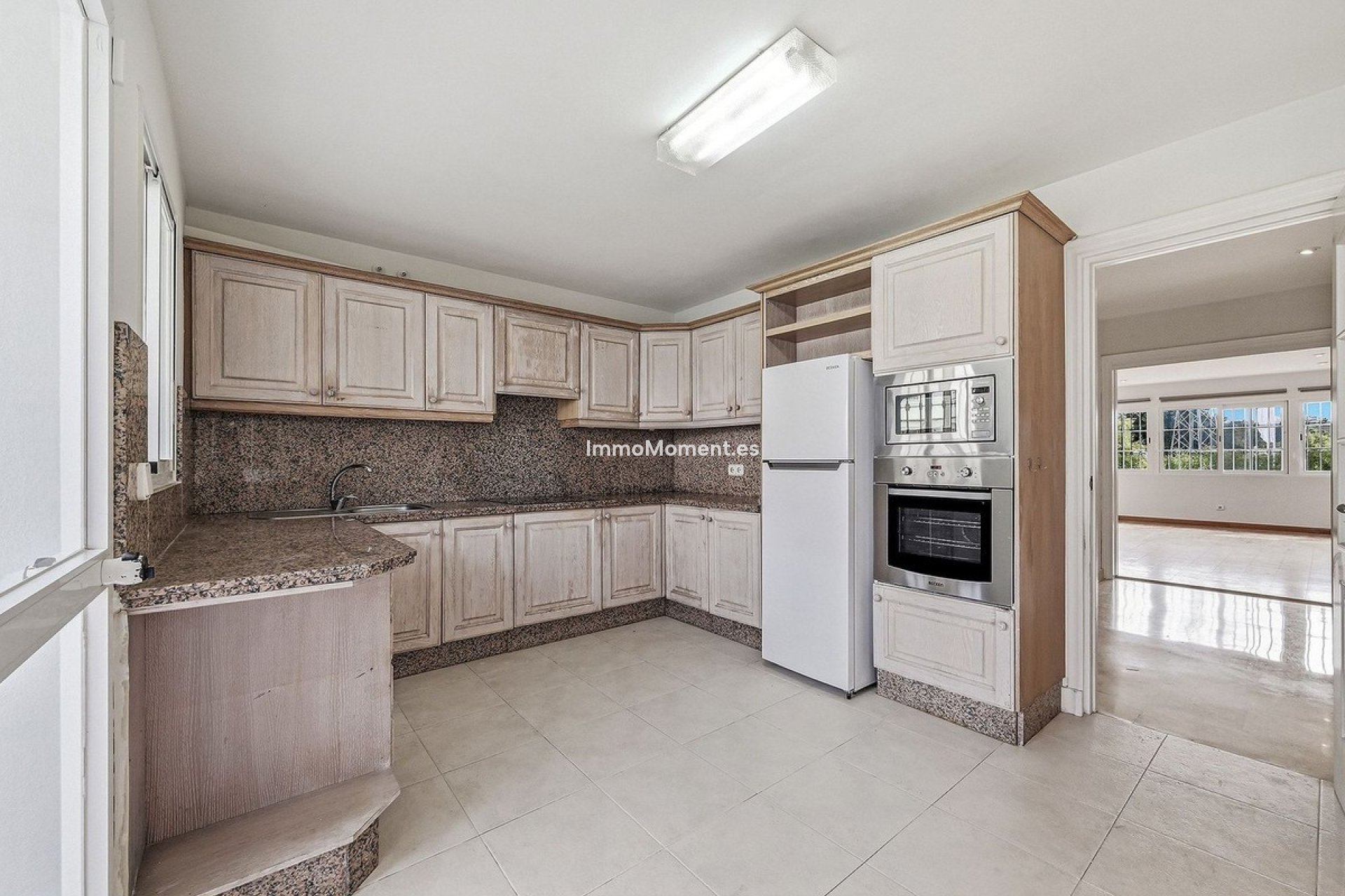 Resale - Townhouse - Marbella - Nueva Andalucía