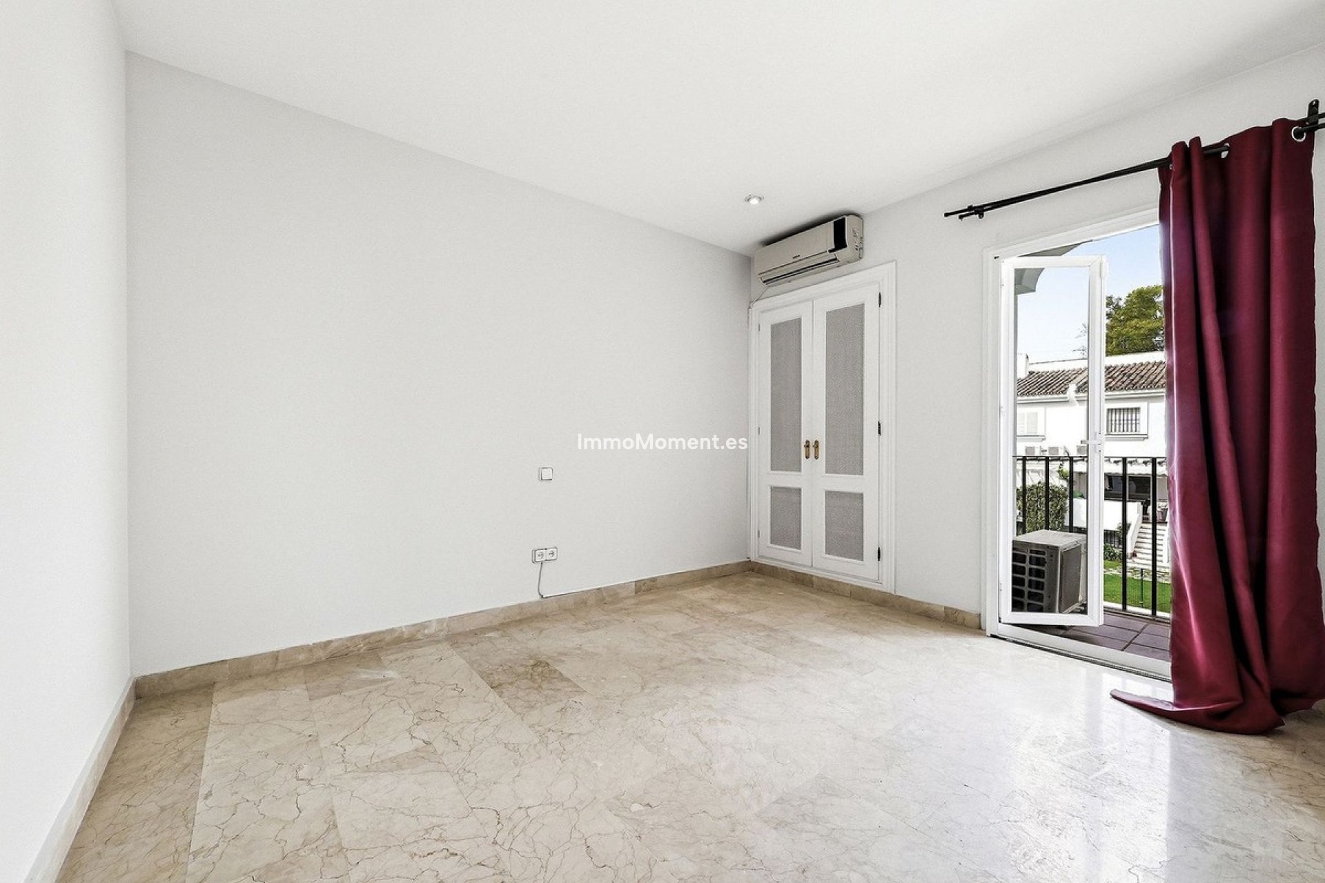 Resale - Townhouse - Marbella - Nueva Andalucía