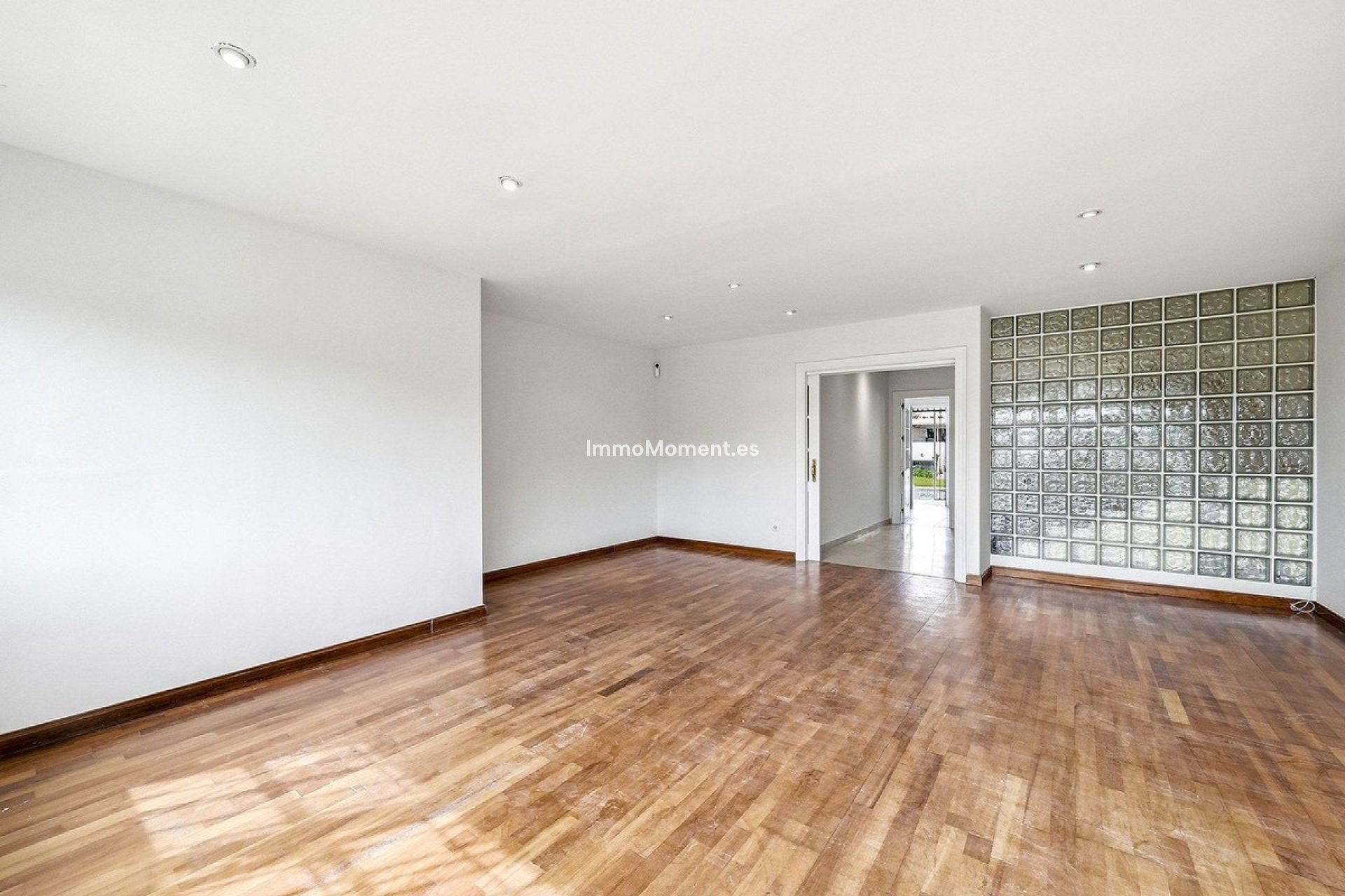 Resale - Townhouse - Marbella - Nueva Andalucía