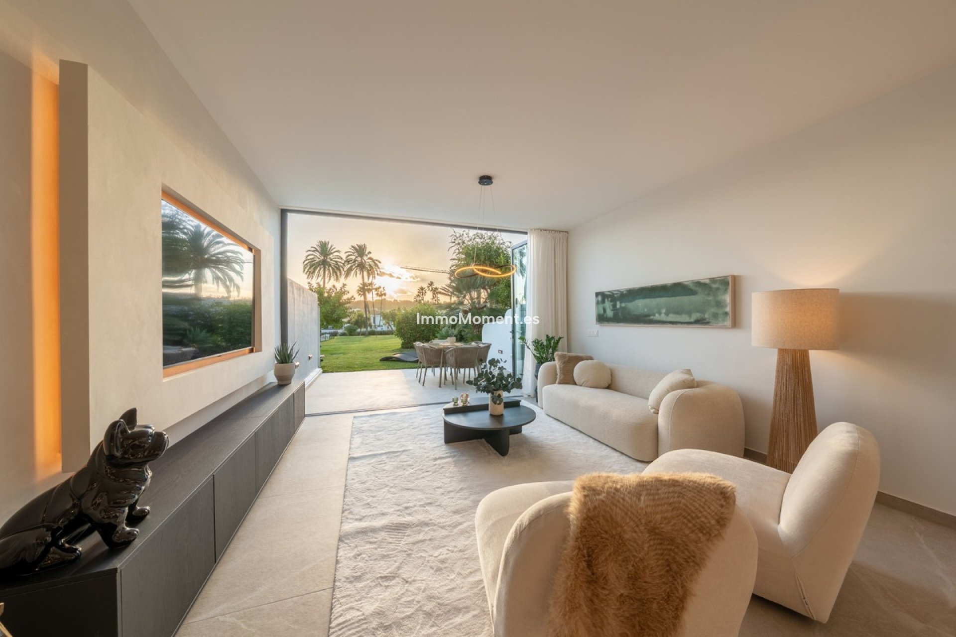 Resale - Townhouse - Marbella - Nueva Andalucía