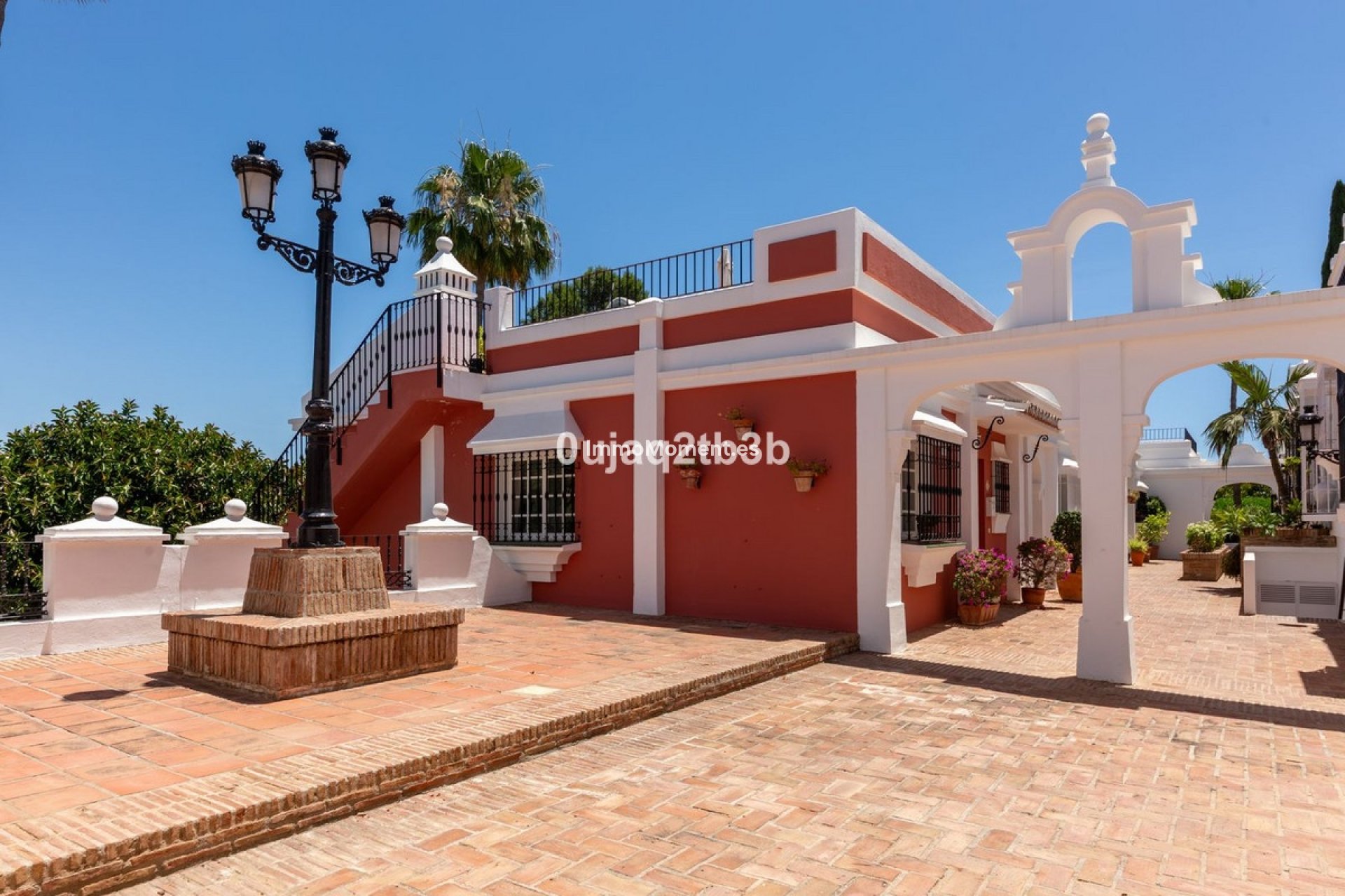 Resale - Townhouse - Marbella - Nueva Andalucía