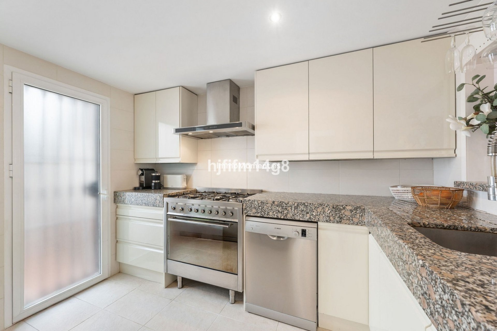 Resale - Townhouse - Marbella - Nueva Andalucía